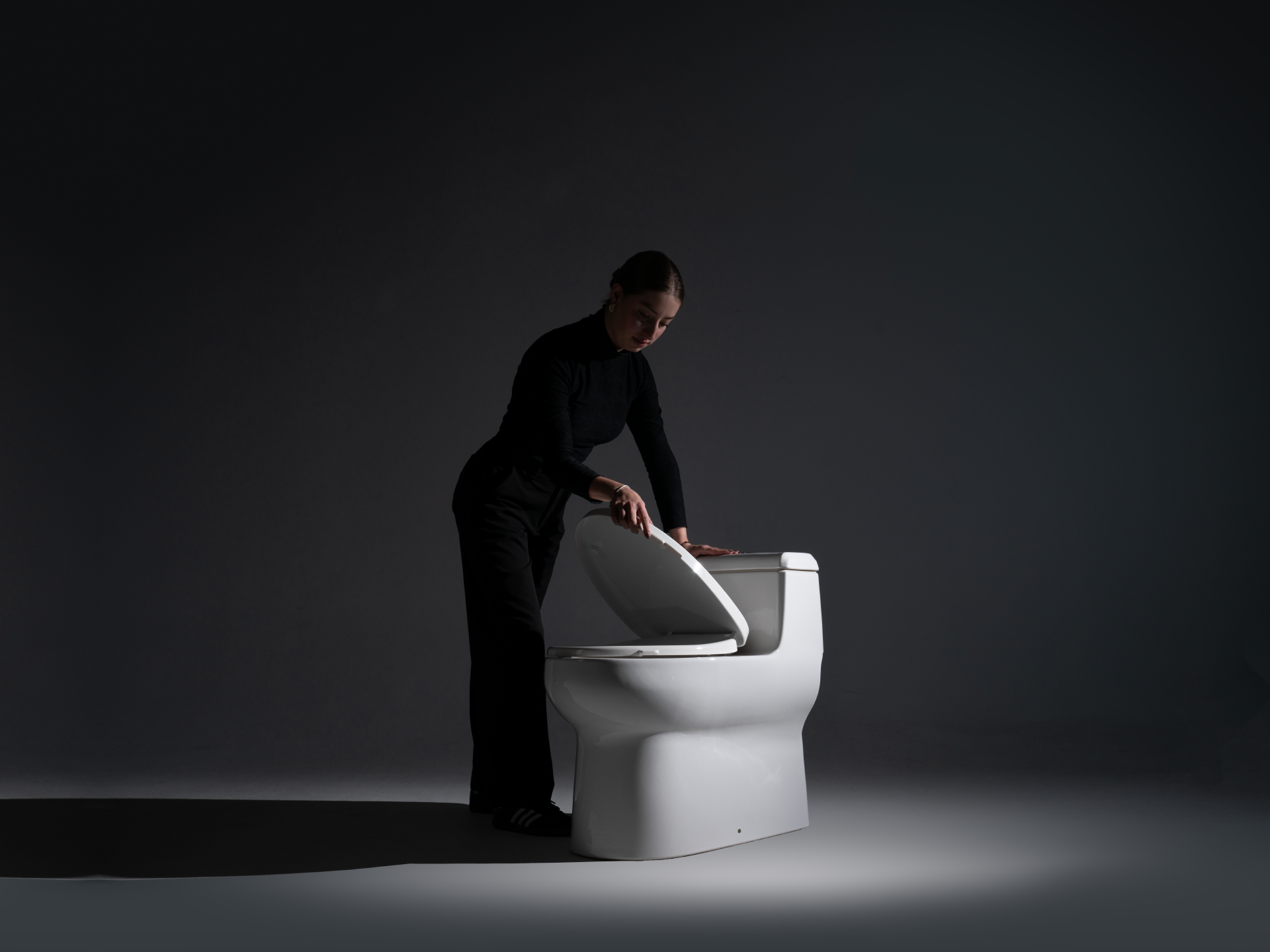 Cascade One-Piece Toilet