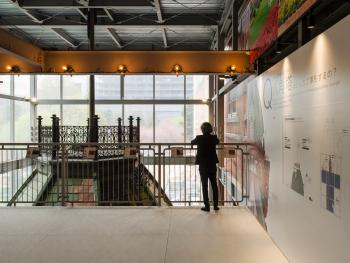 RED BRICK OFFICE CONSERVATION WORK VIEWING DECK