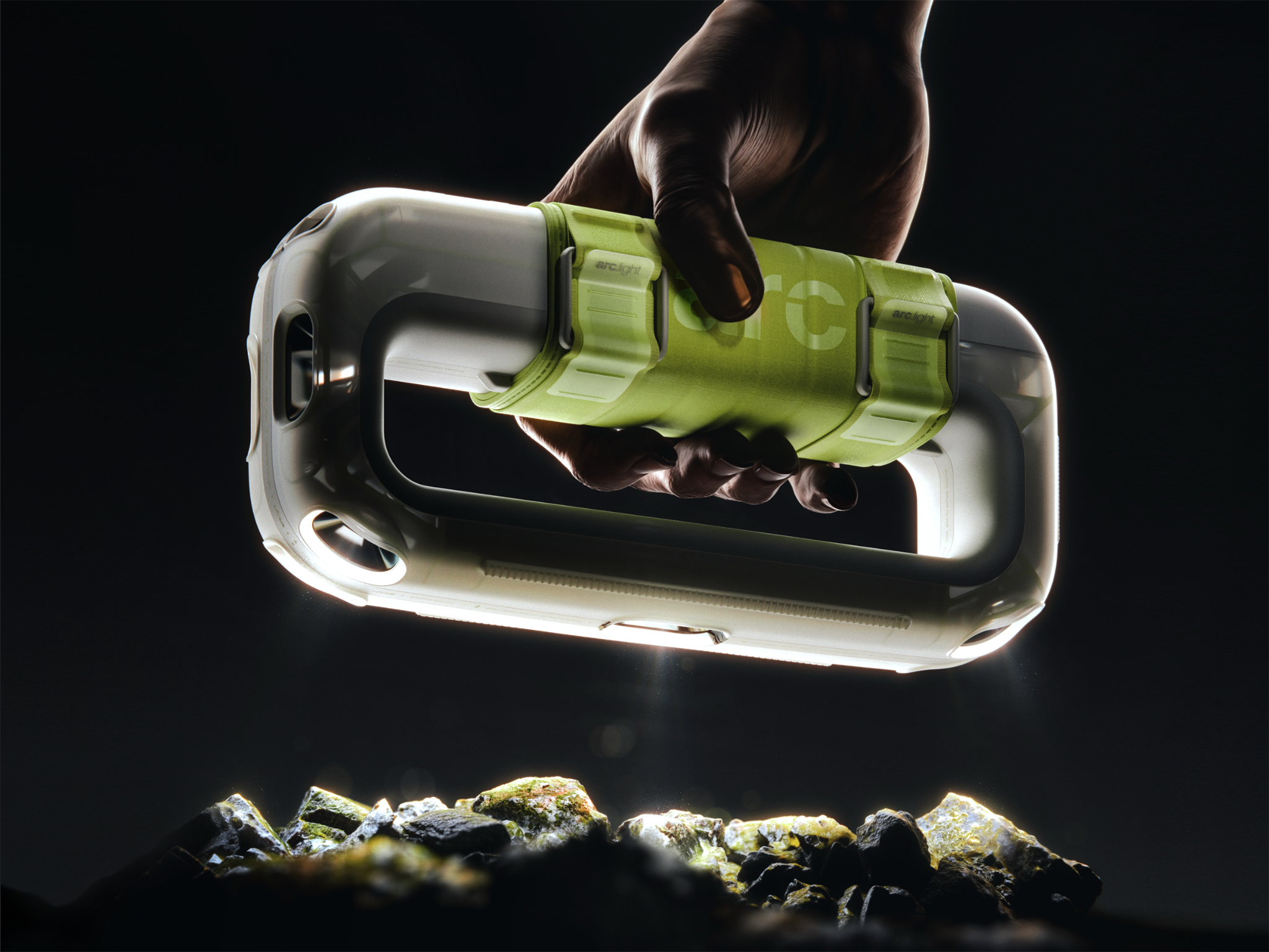 ARC. Innovative heavy-duty outdoor flashlight