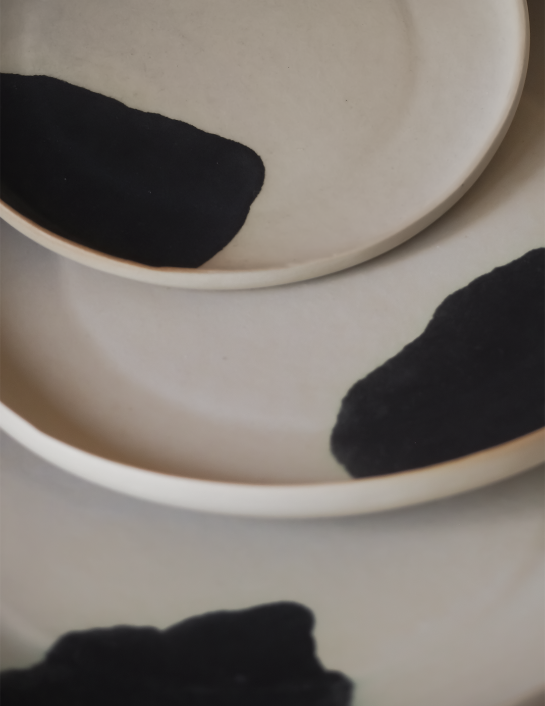 Cooklife x İLAERG. Sand Black Tableware Collection
