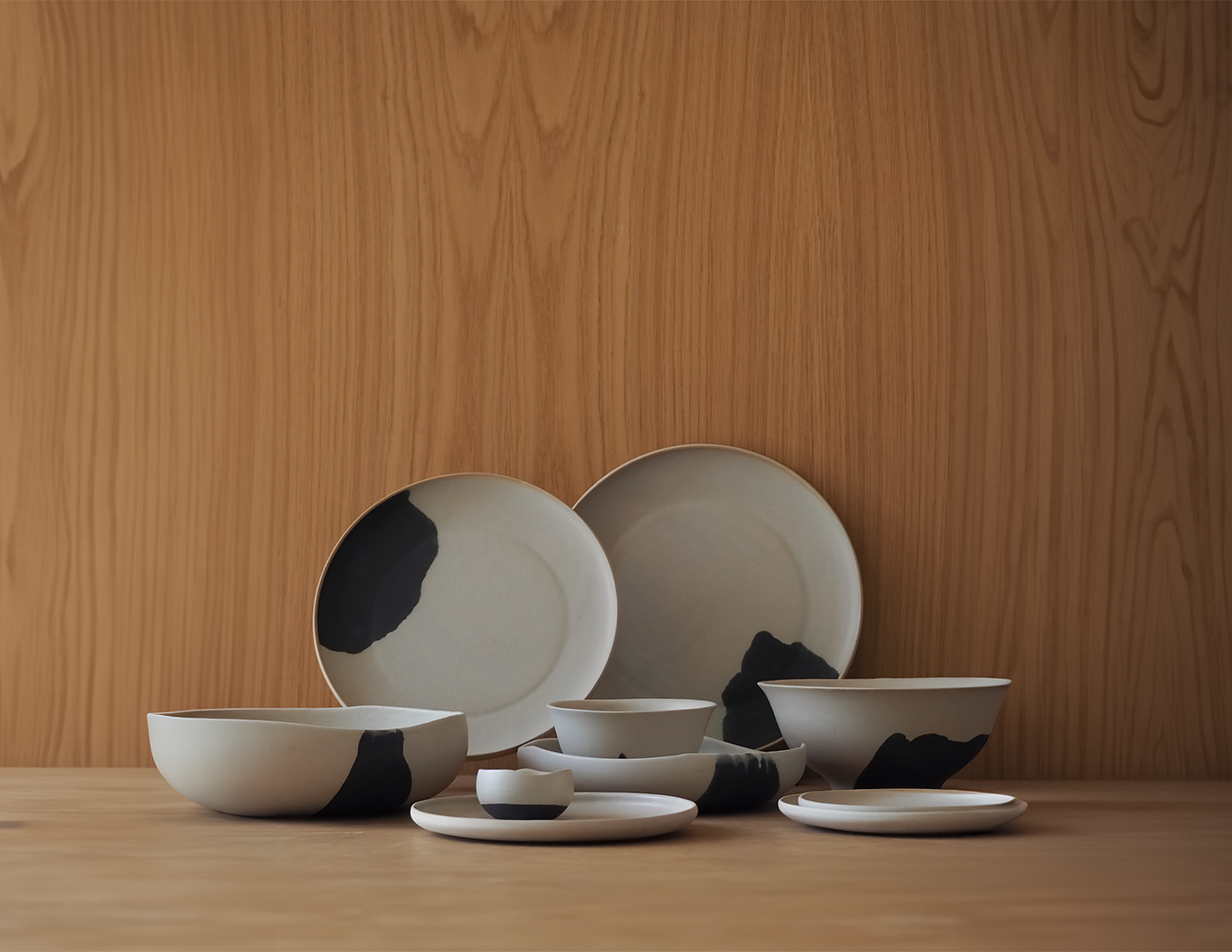 Cooklife x İLAERG. Sand Black Tableware Collection