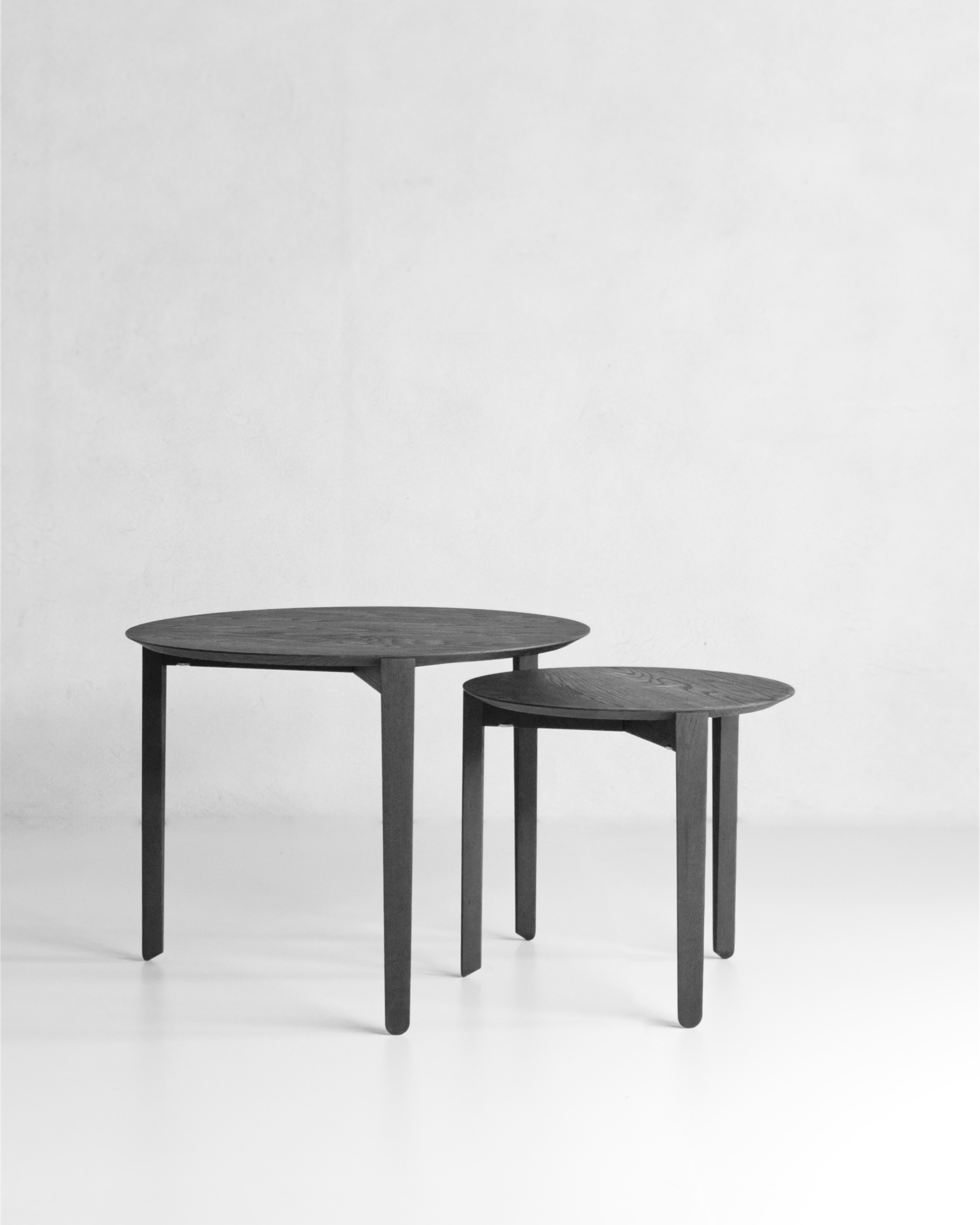 Tonda Table
