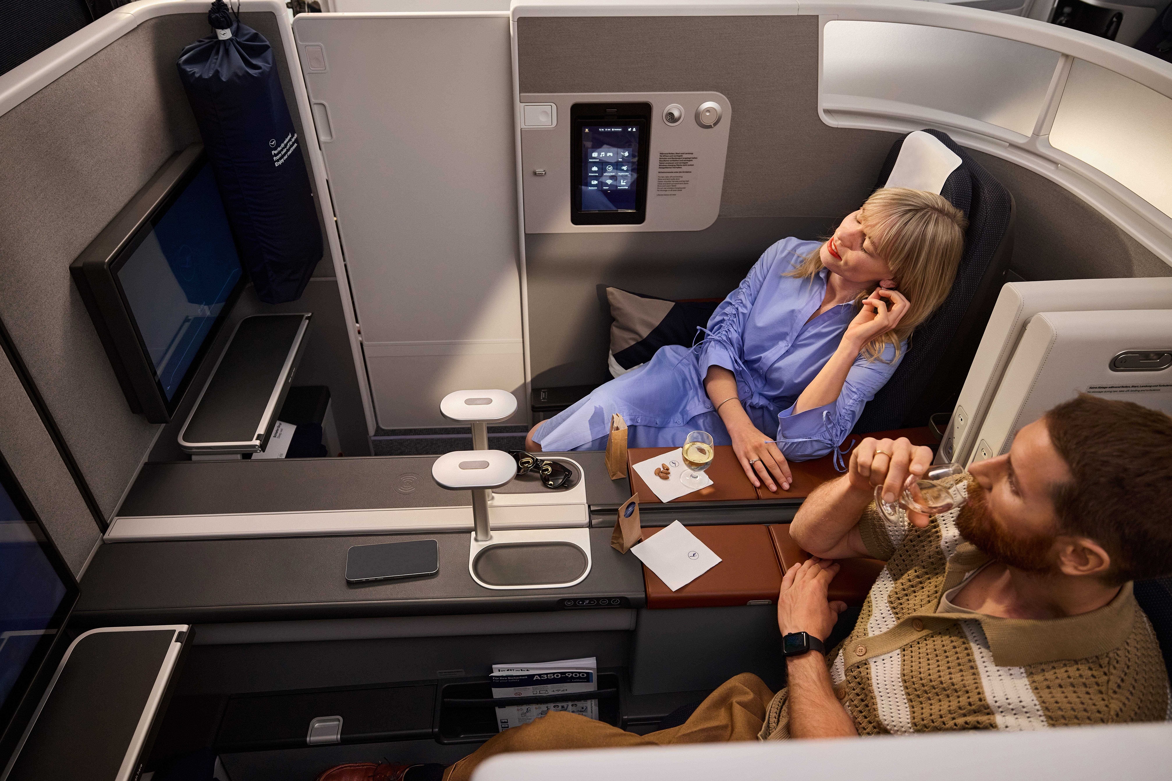 Lufthansa Allegris, Business Class cabin