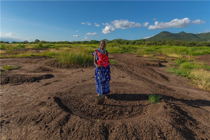 Earth Smiles in Kenya