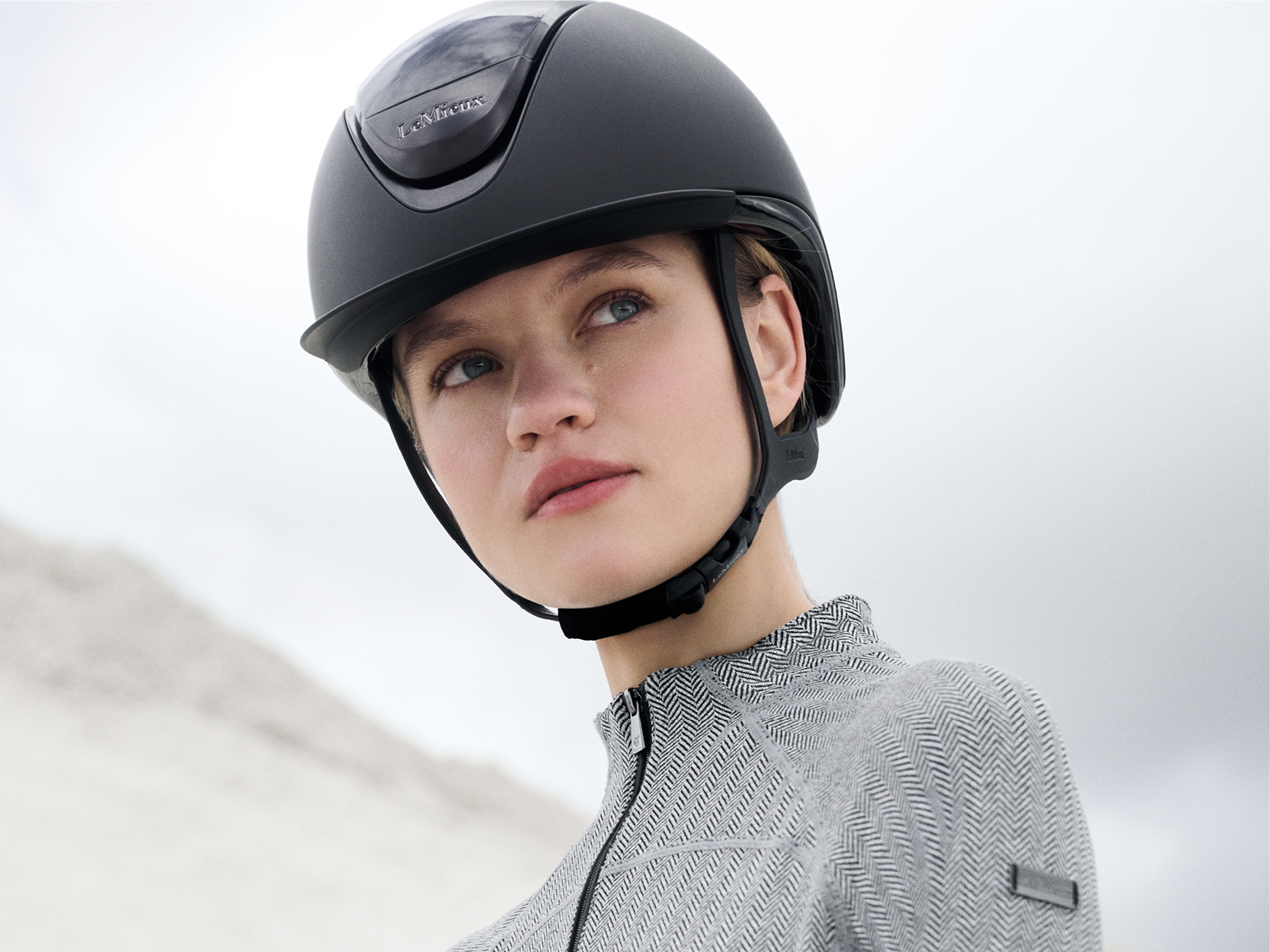 Verv Competition Helmet