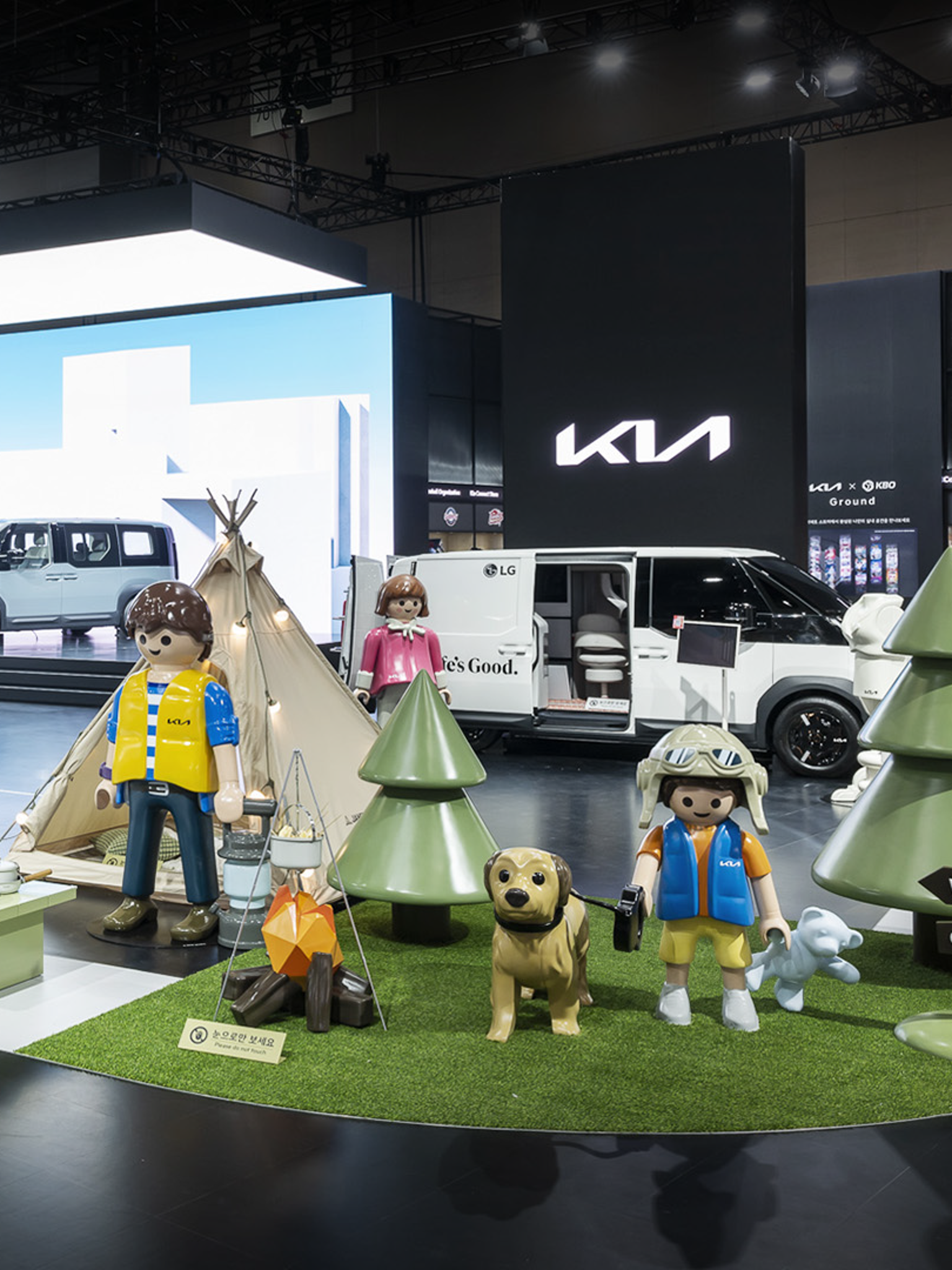 Kia PV5 Story - Kia X Playmobil Campaign