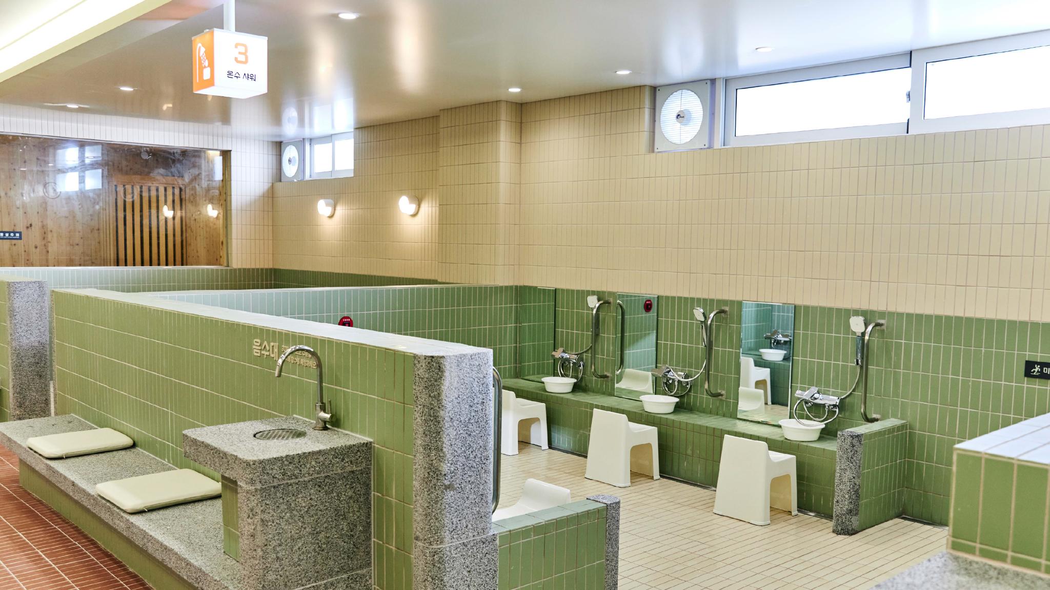 Life-saving Bathhouse