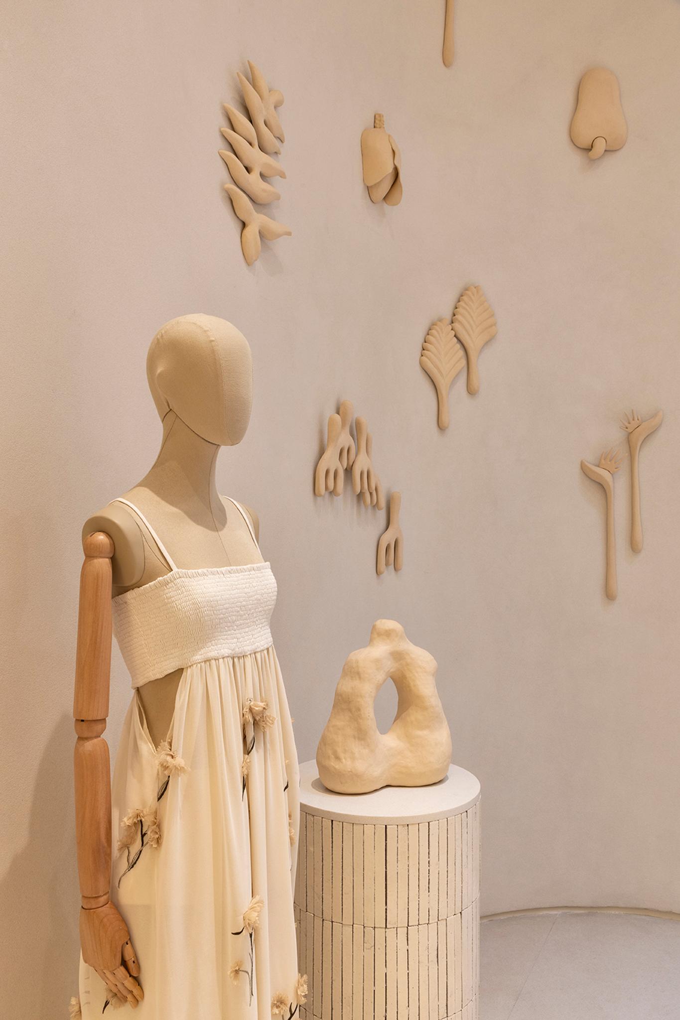 Cris Barros Flagship Store