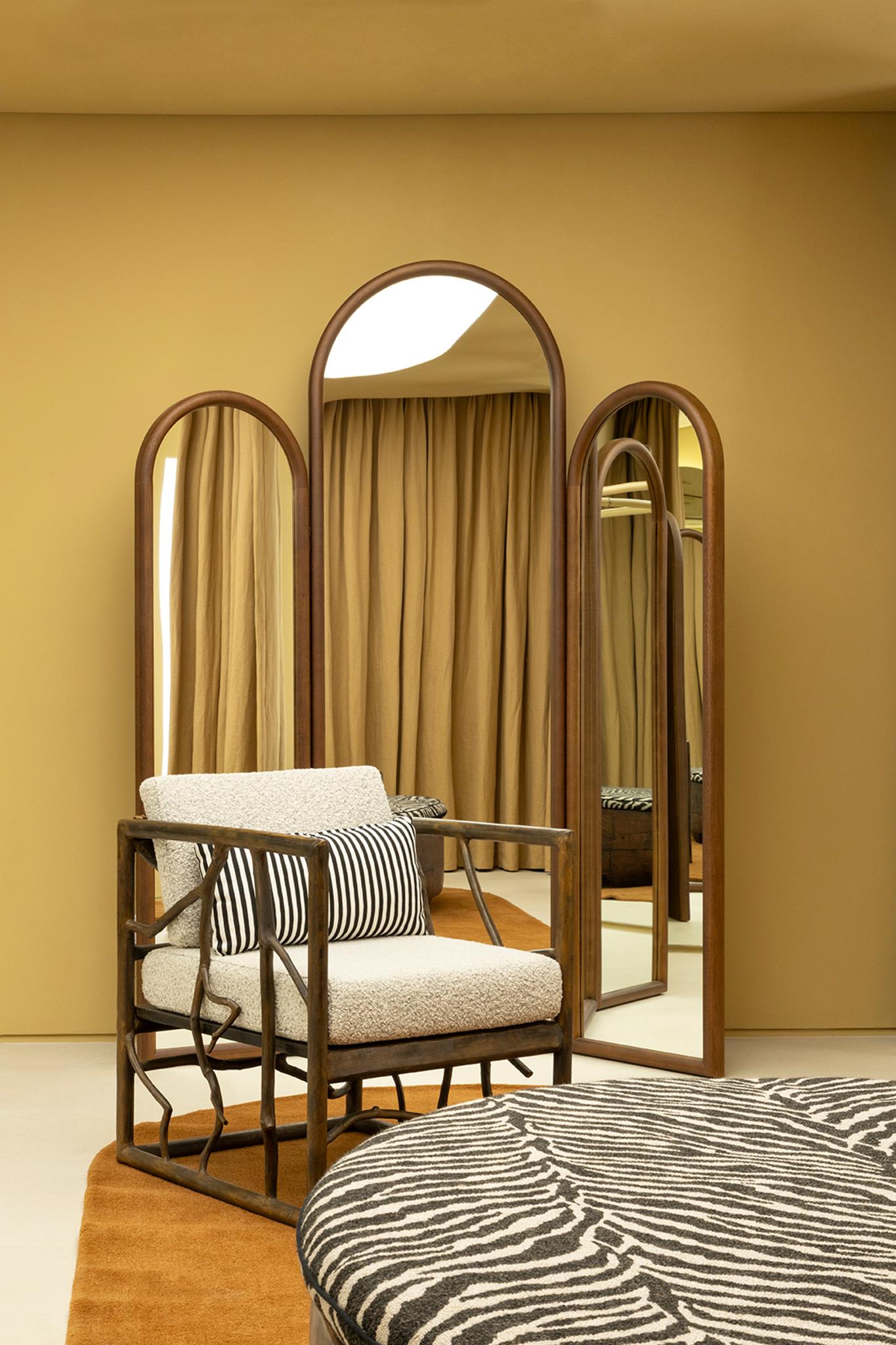 Cris Barros Flagship Store