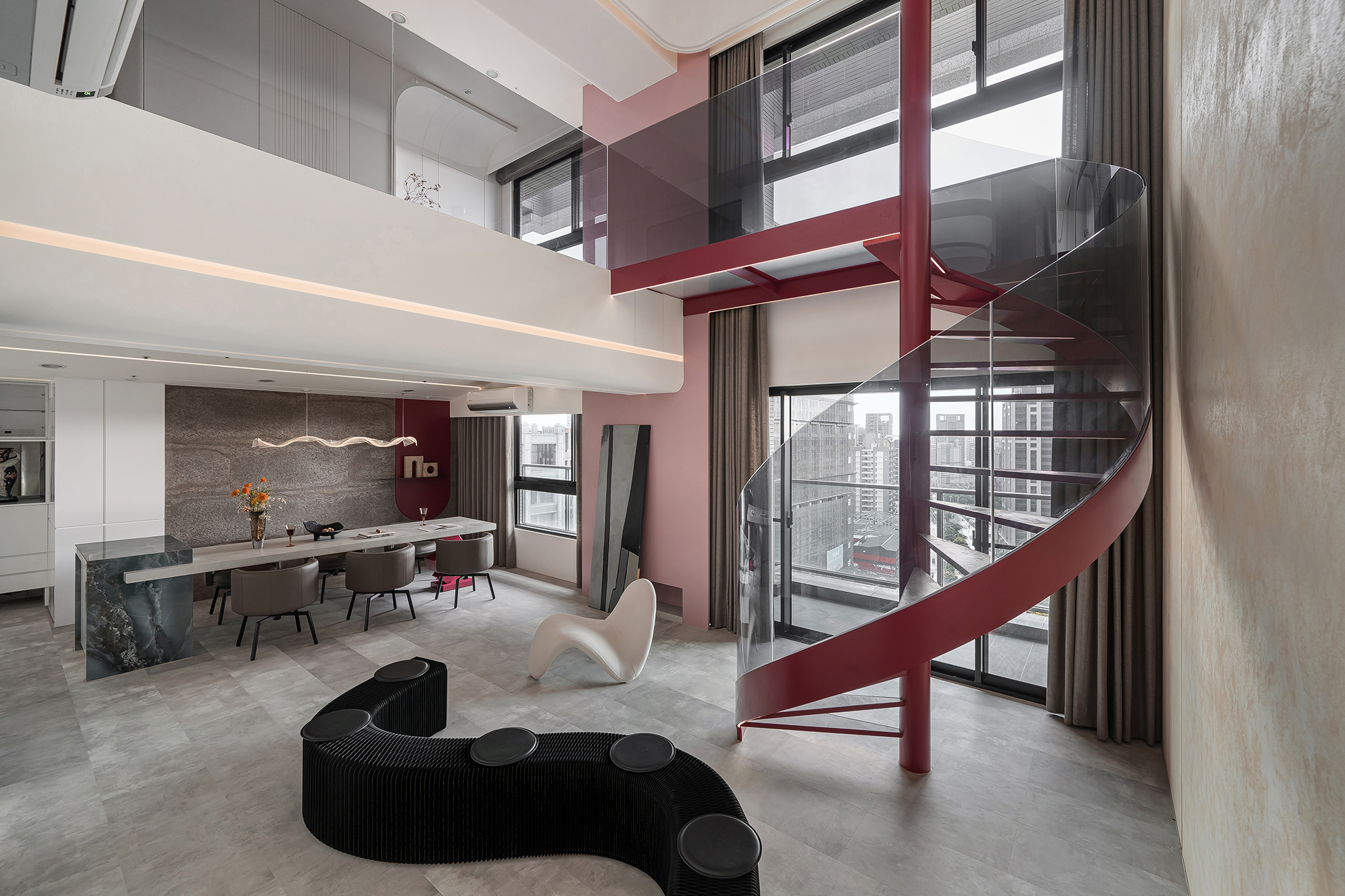 Art in Flowing Light