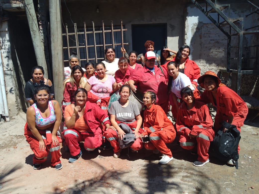 Women Masons: Resilient Housing in Informal Settle