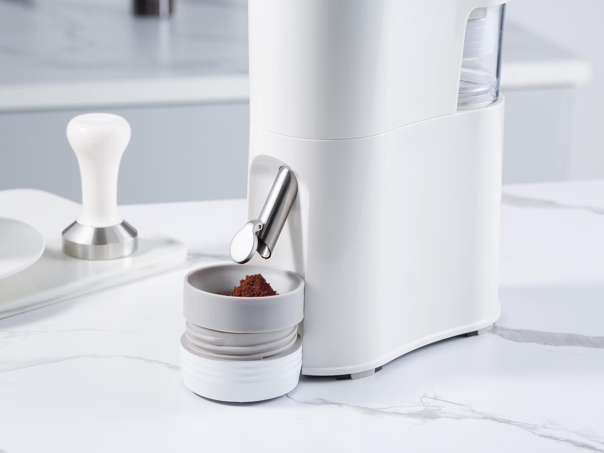 Brew & Grind Coffeemaker