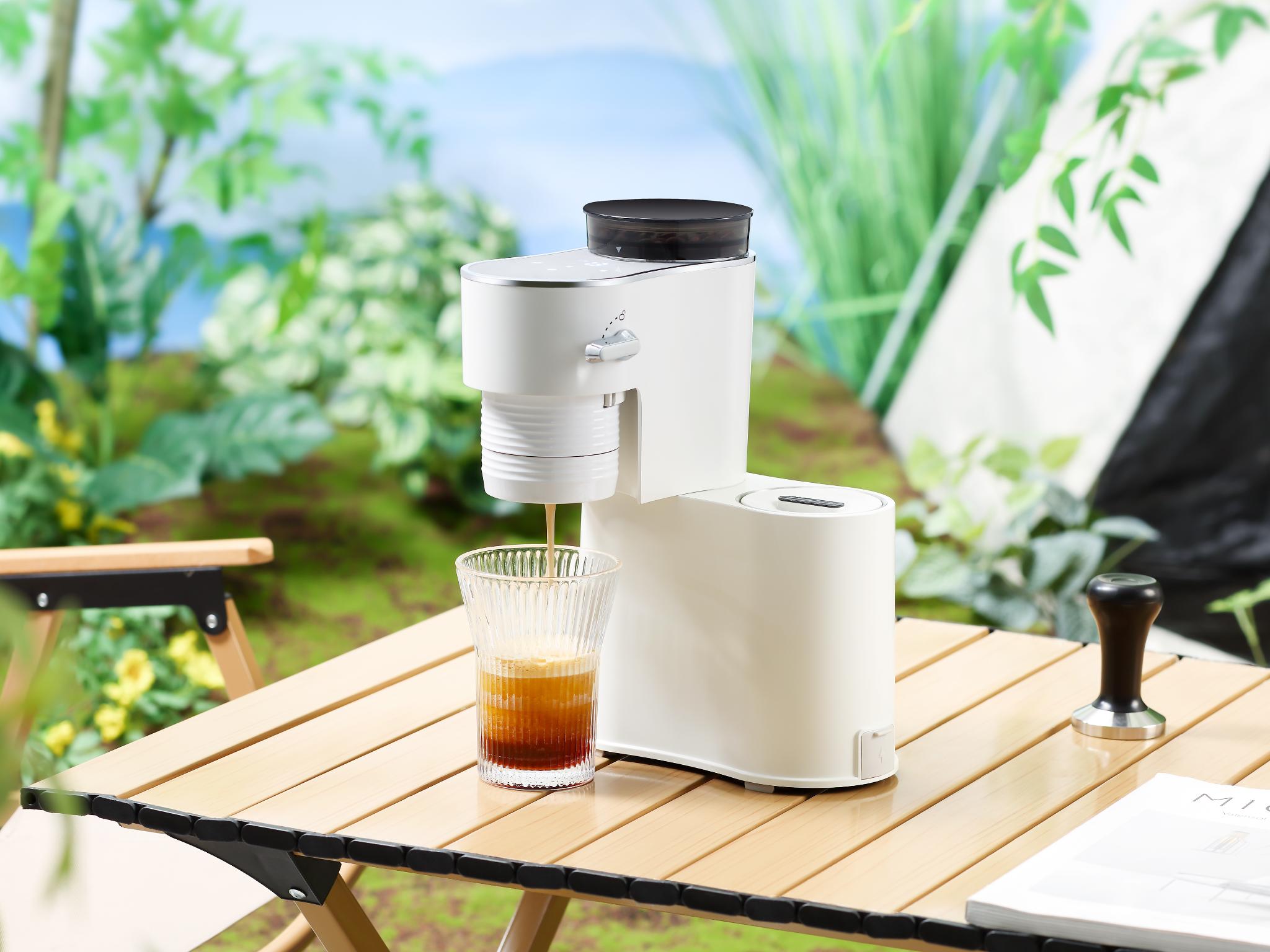 Brew & Grind Coffeemaker