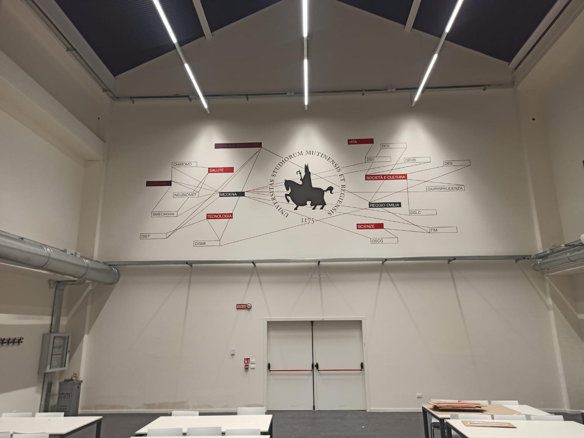 Wayfinding system University building UNIMORE #15c