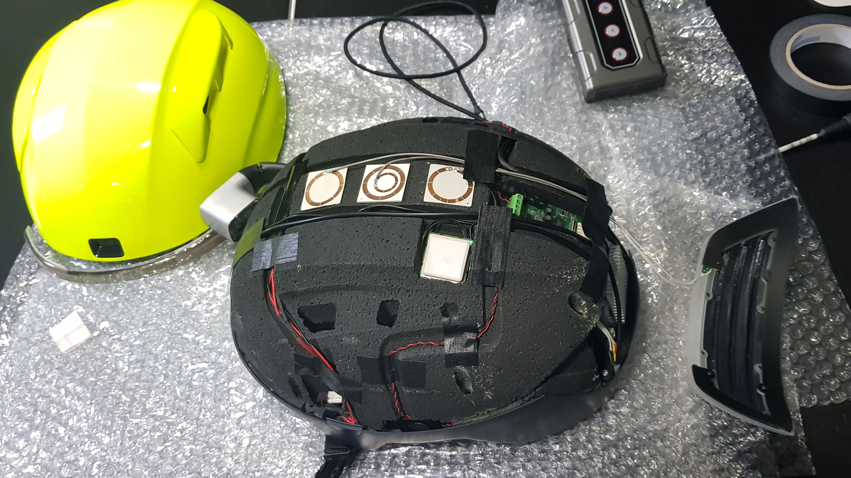 BANDI - Smart Helmet