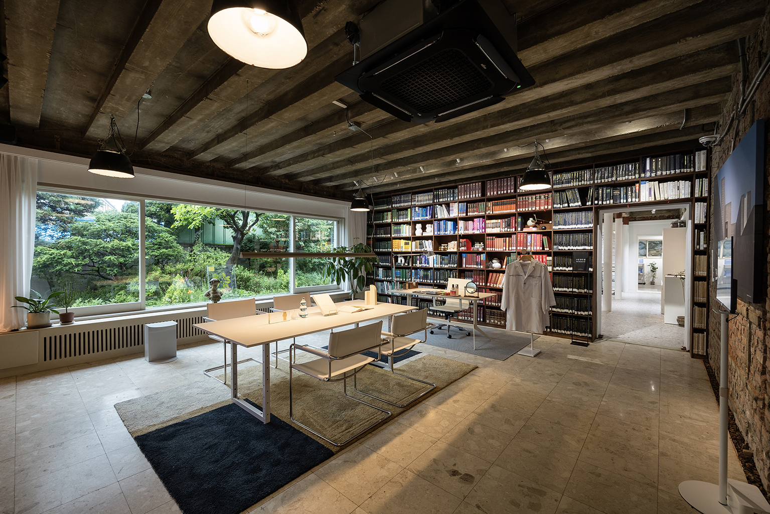 The House of Beauty scientists