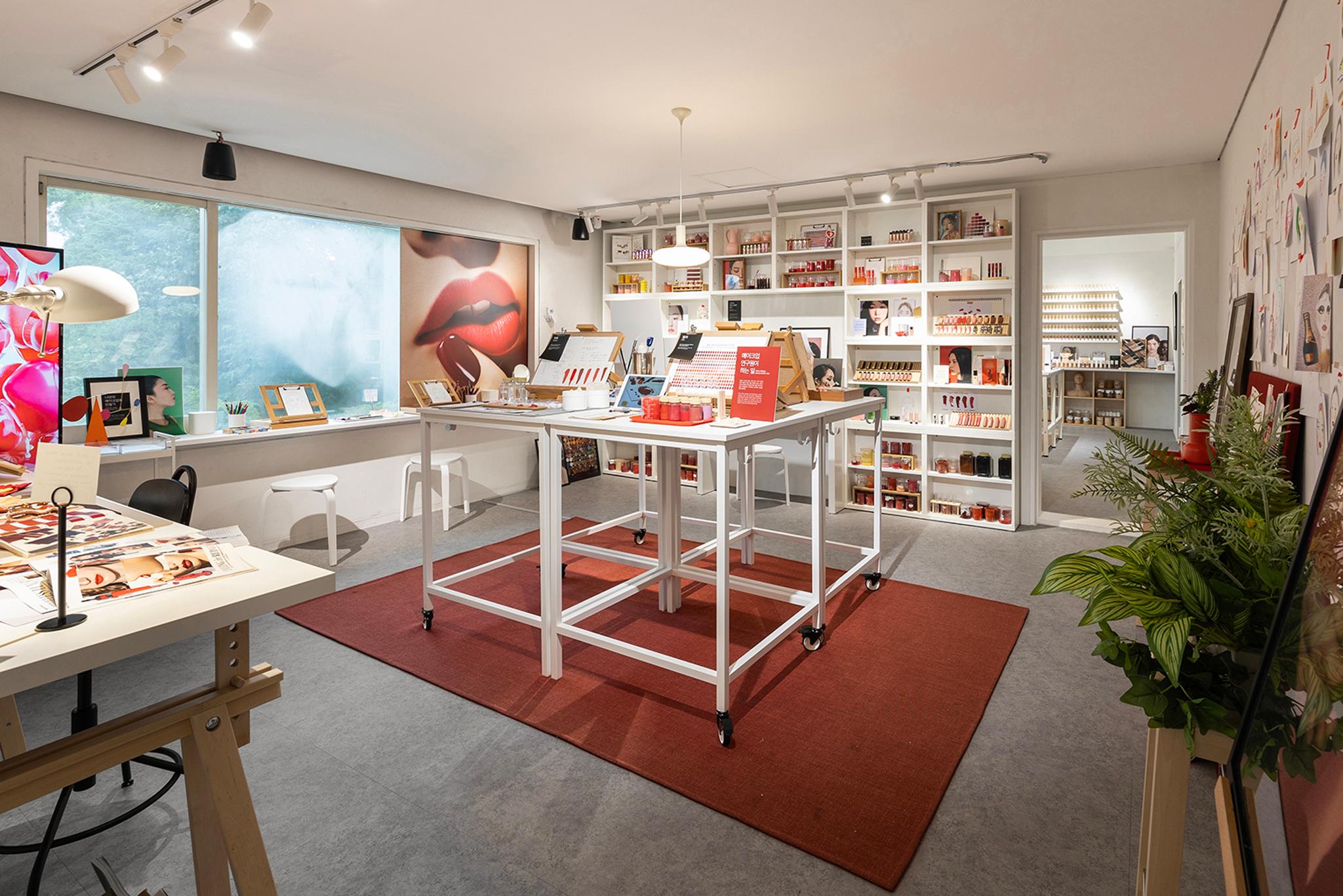 The House of Beauty scientists