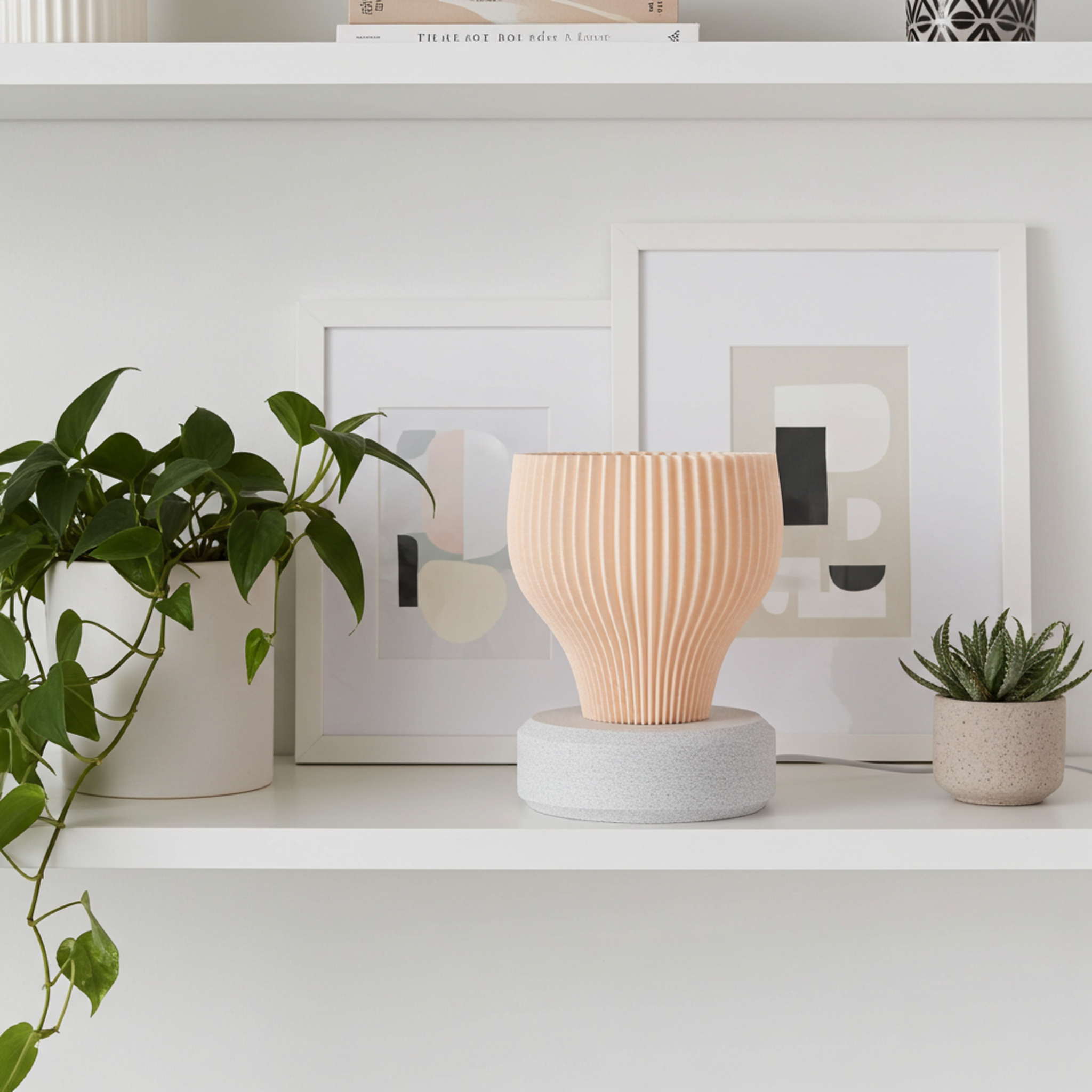 Lumo – Modular Magnetic Table Lamp by VNEN