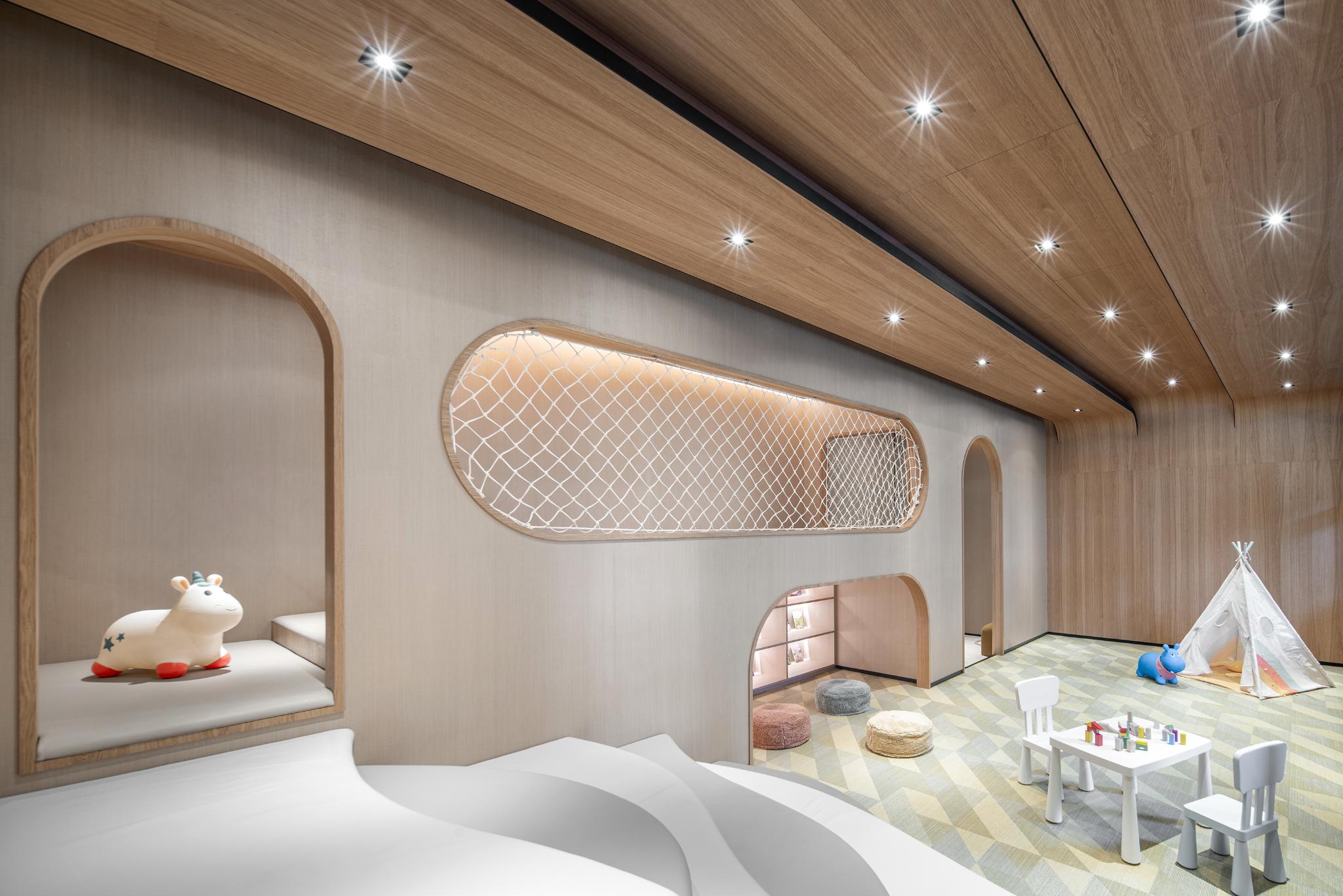 Returning Home · An Island of Life Afloat