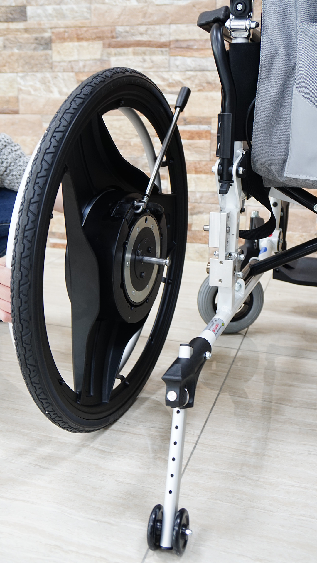 Happy Rider - Power add-on wheelchair system