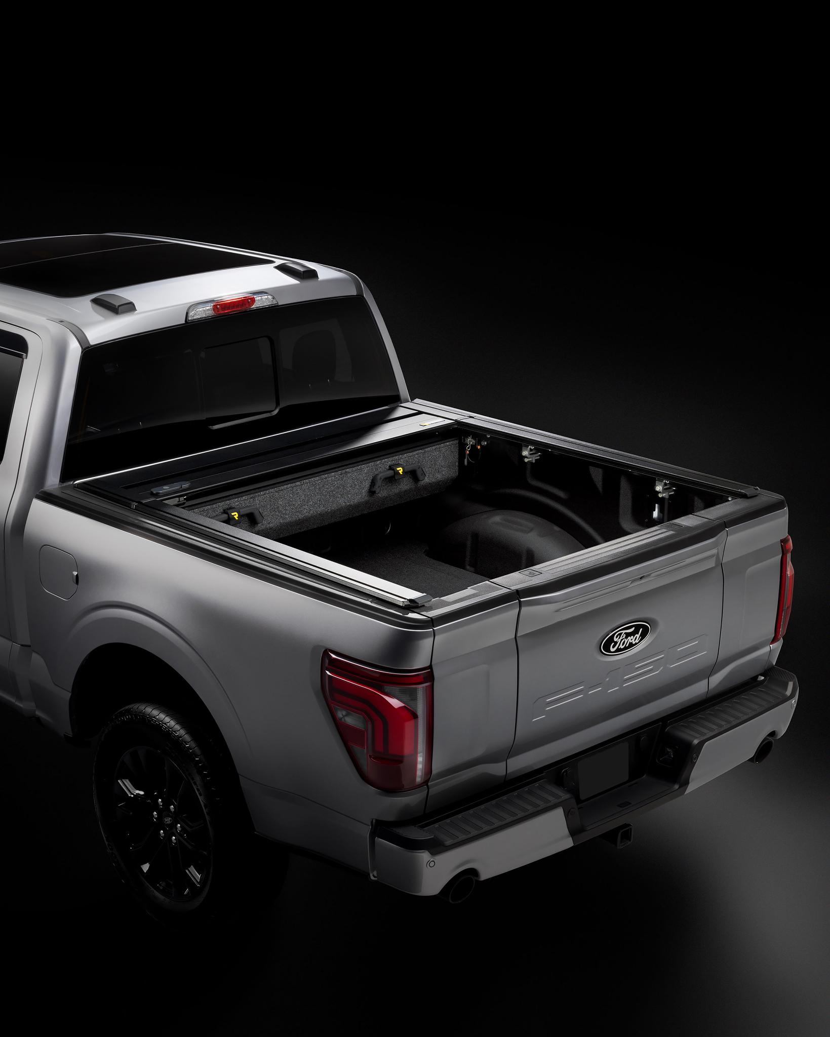 RealTruck Retractable, Removable Truck Bed Cover