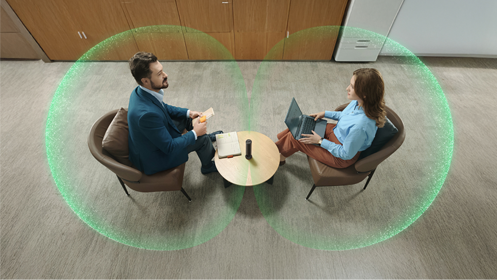 Insta360 Wave – AI-Driven Meeting Experience