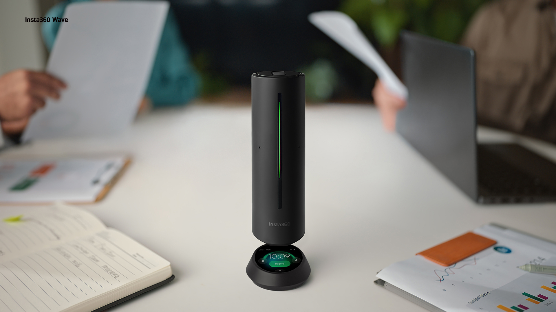 Insta360 Wave – AI-Driven Meeting Experience