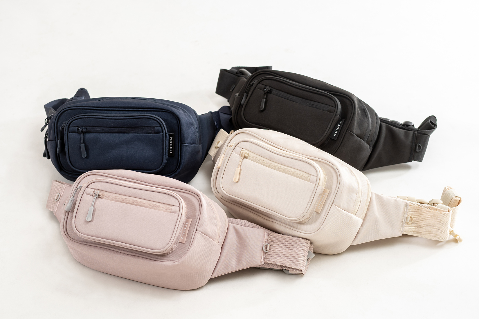 iF Design - POMULU 2WAY HIPSEAT