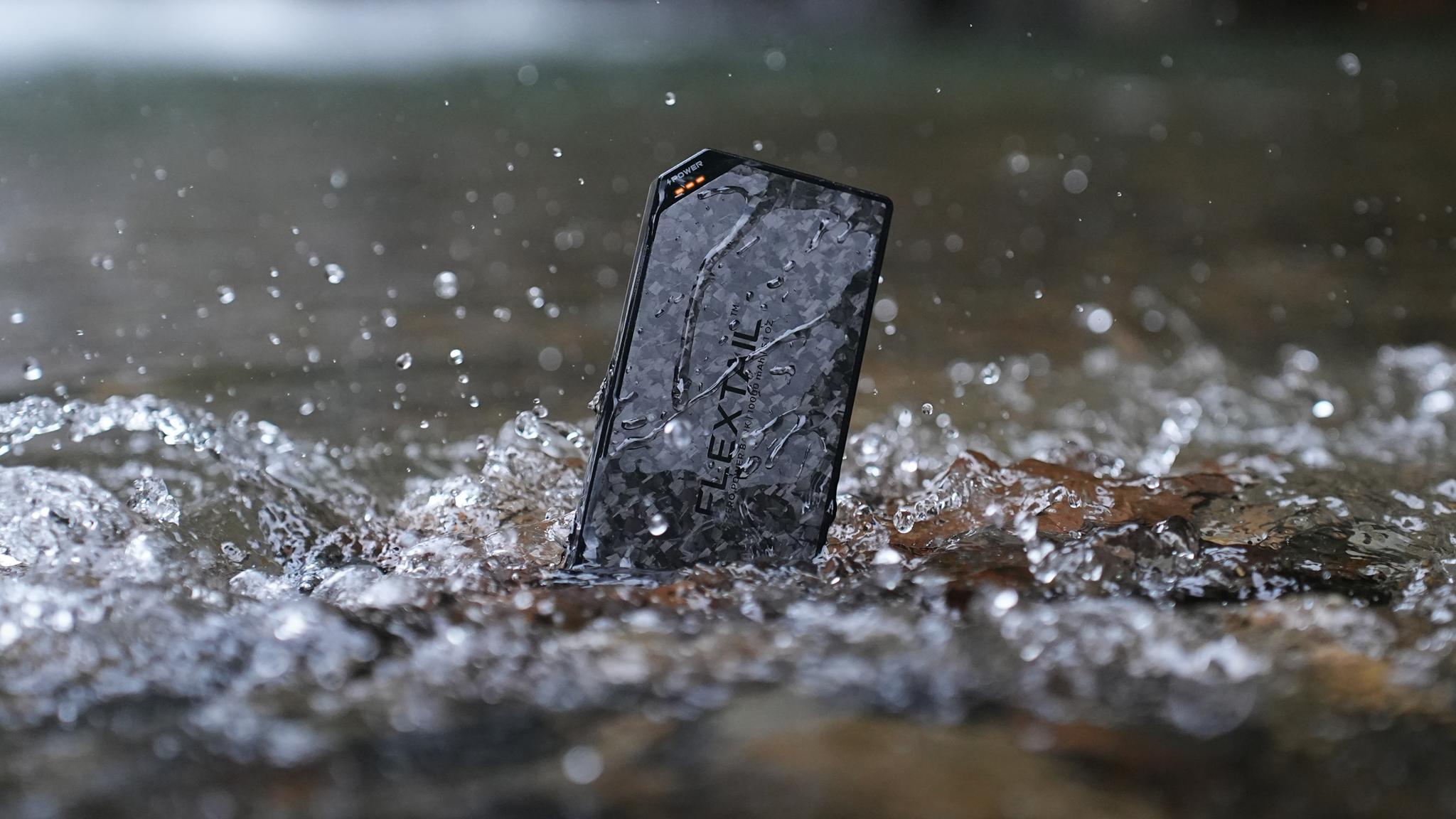 FLEXTAIL ZERO POWER BANK 10000C