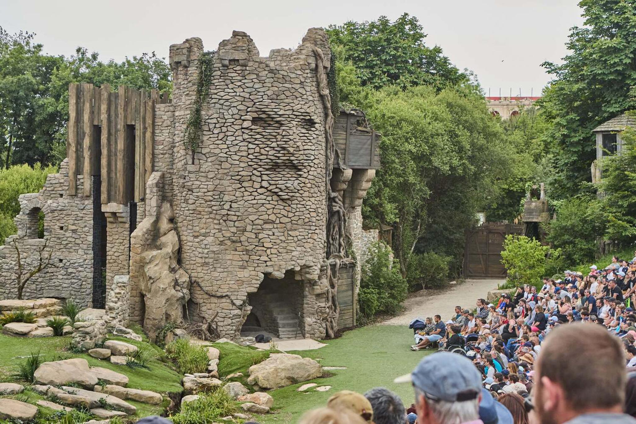 Outdoor Kinetic Sculpture for Puy du Fou