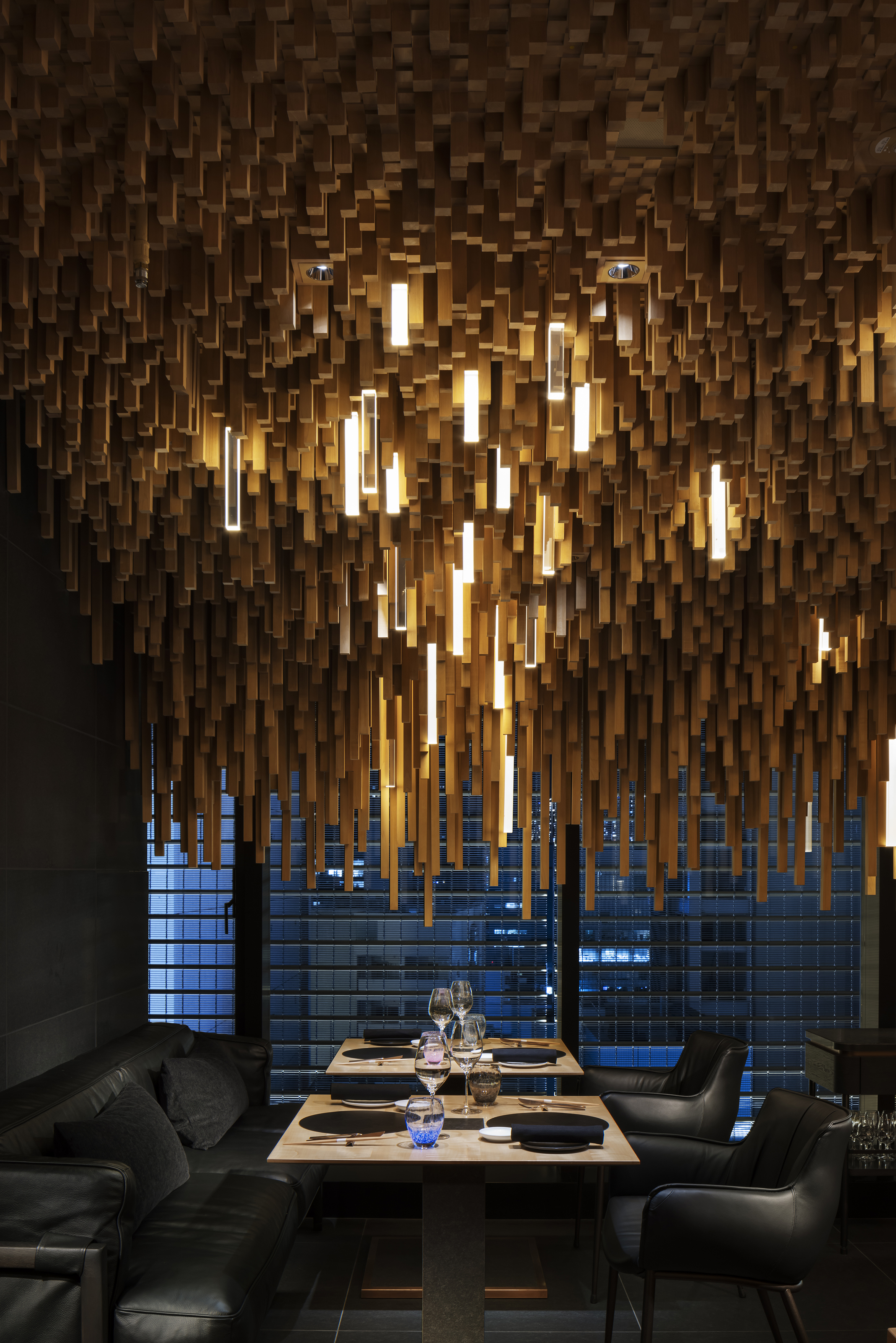 ESPRIT C. KEI GINZA & ST LOUIS BAR by KEI