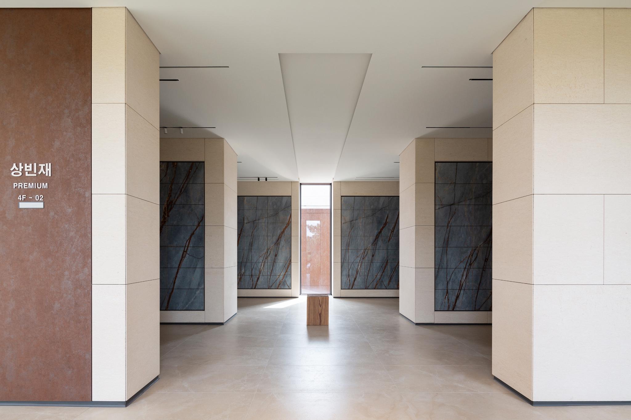 The Crest Columbarium