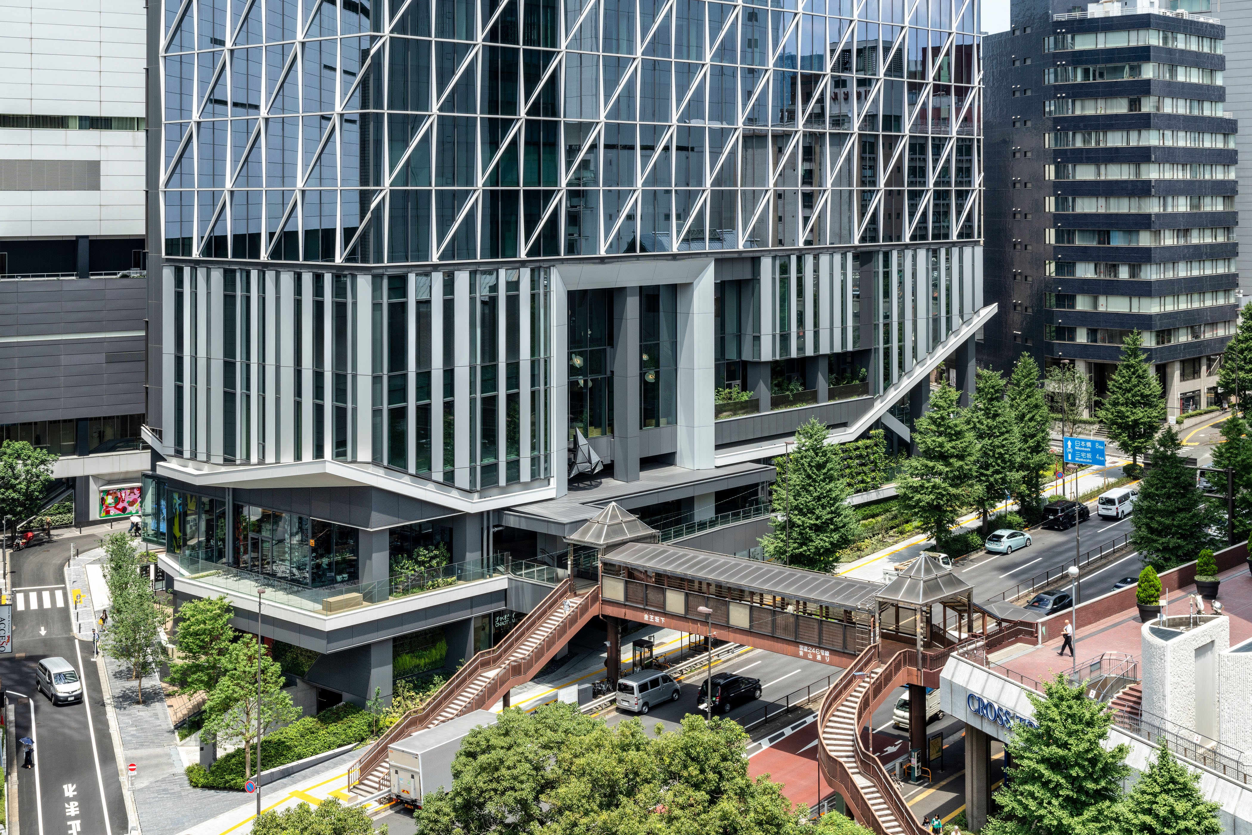 SHIBUYA AXSH
