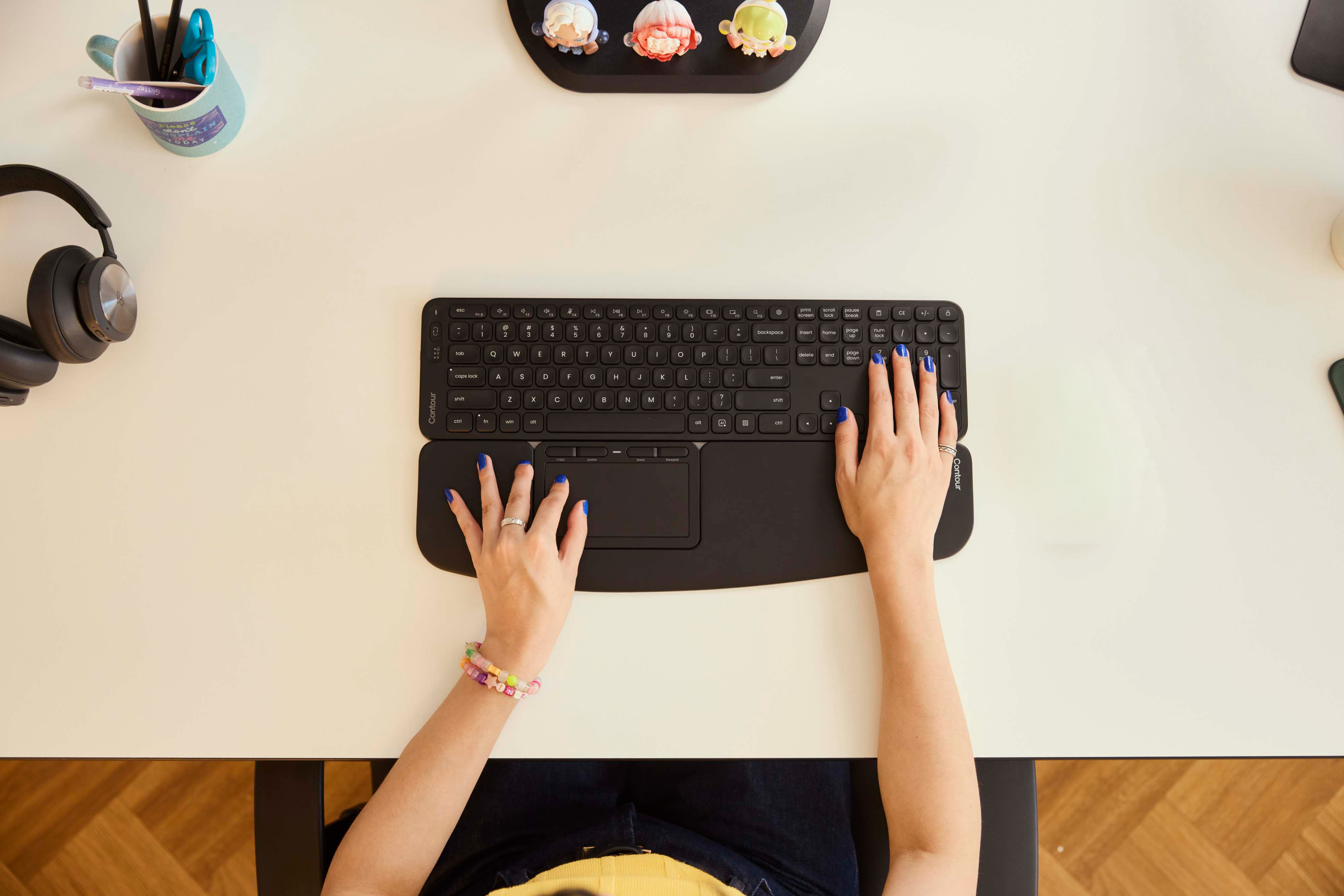 Contour Touch Ergonomic Touchpad