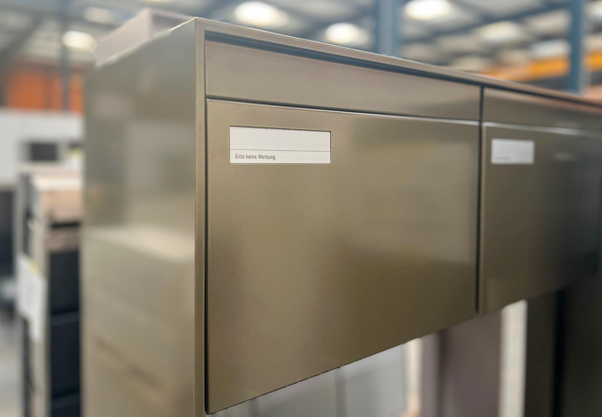 Letterbox M40e - from design classic to model