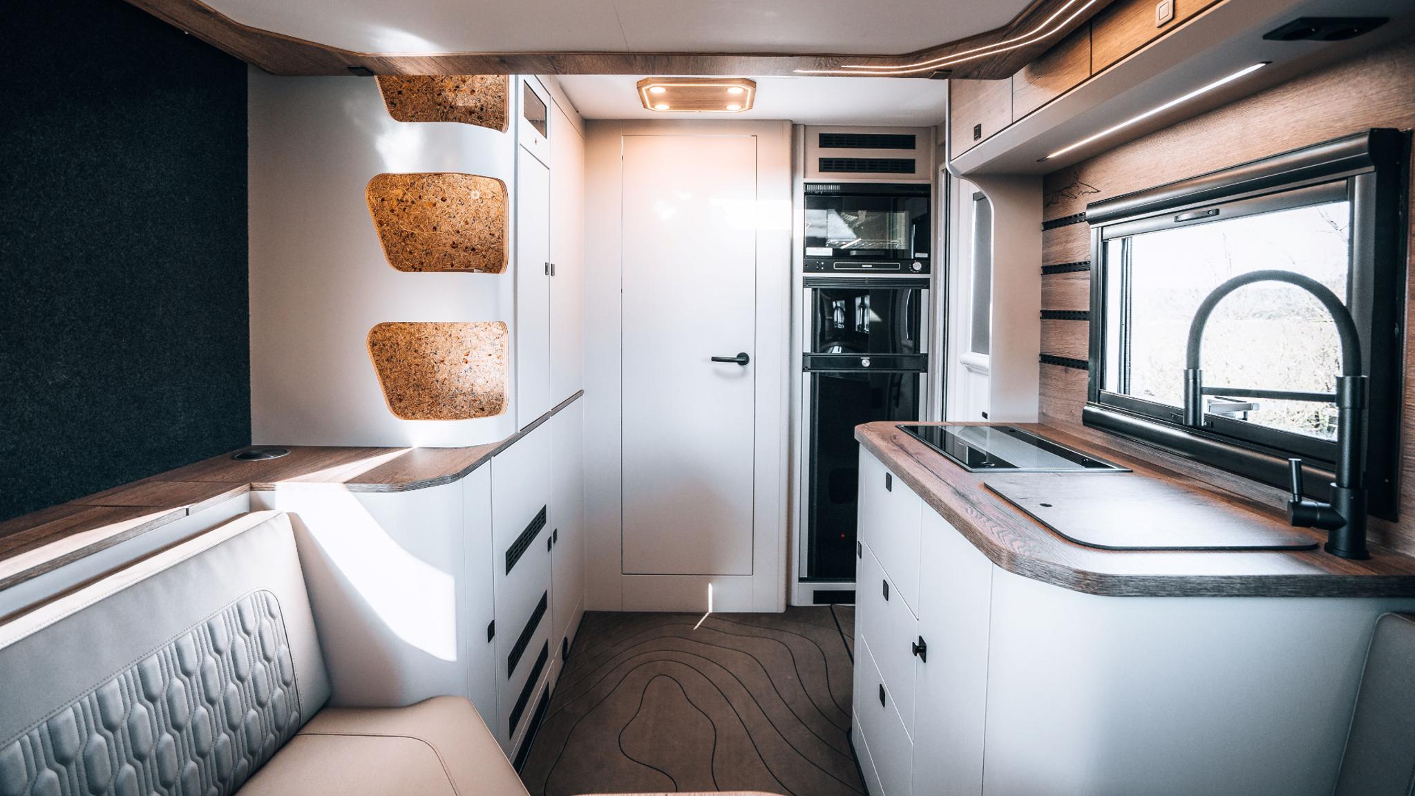 RHÖN CAMP The Renegade 4x4