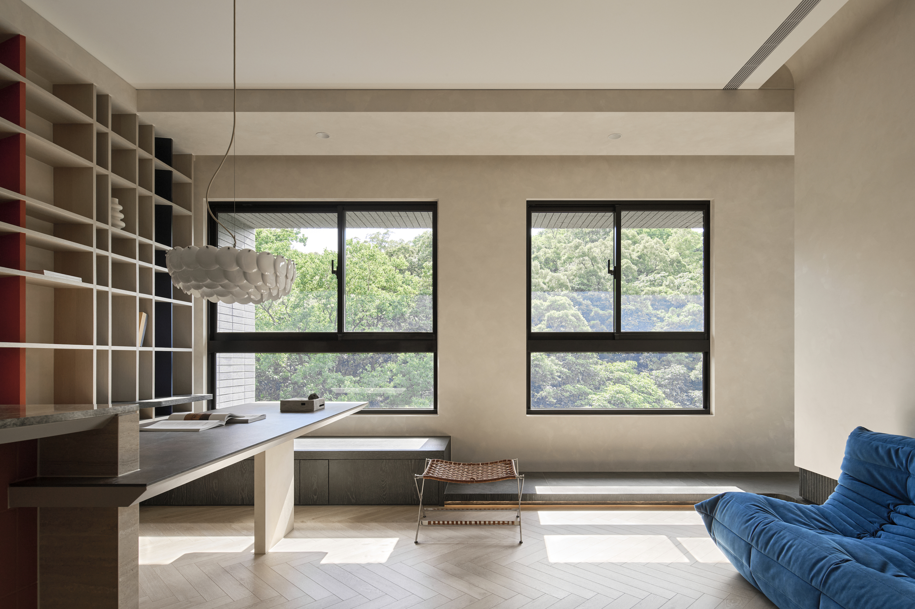 iF Design - Changing Glow in the House