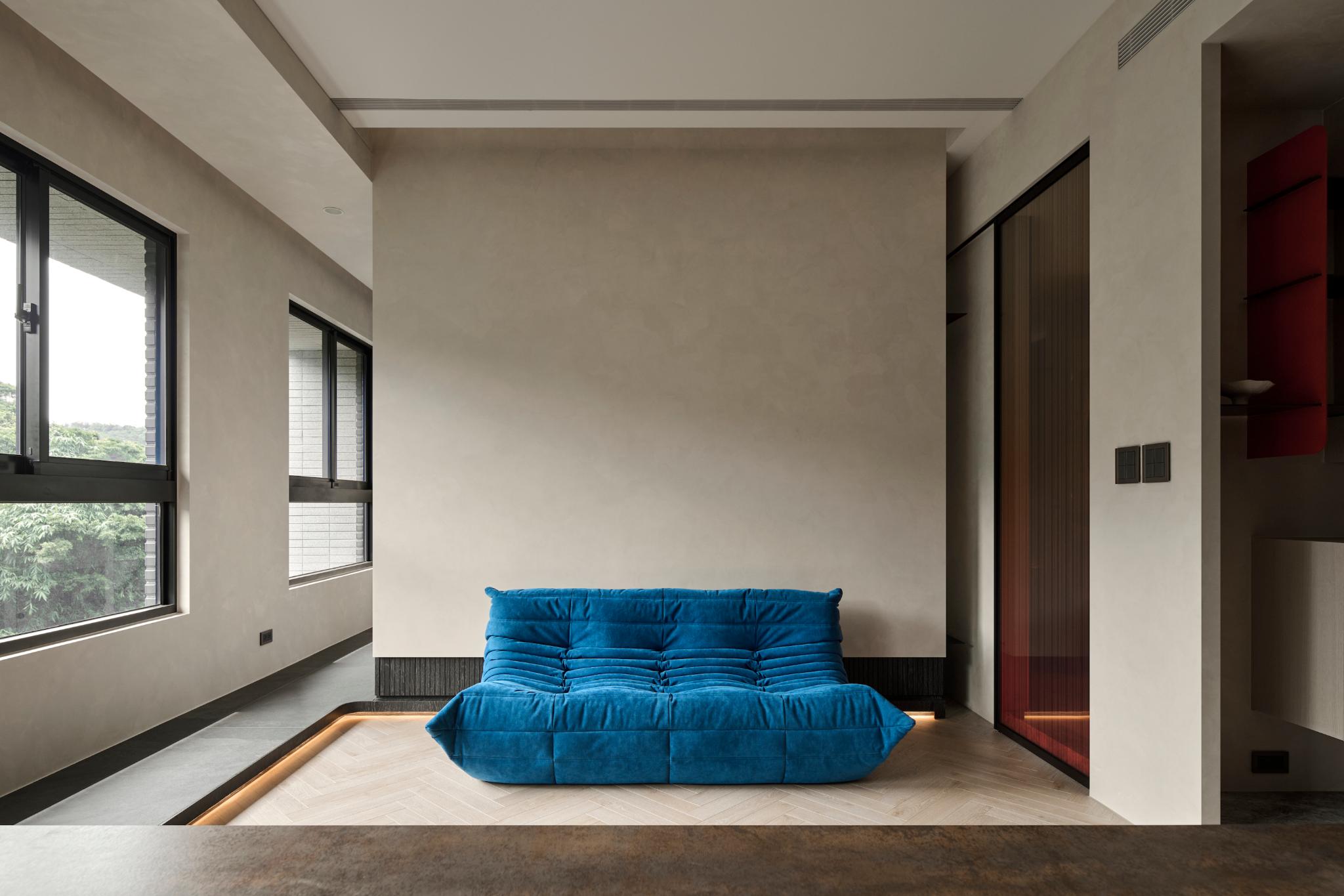iF Design - Changing Glow in the House