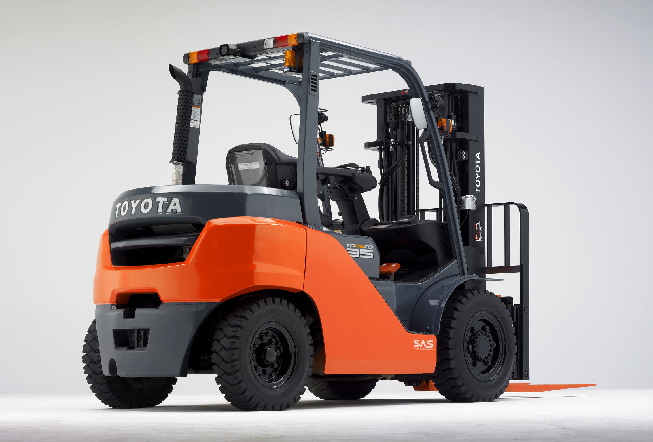 Toyota 3.5-8ton forklift