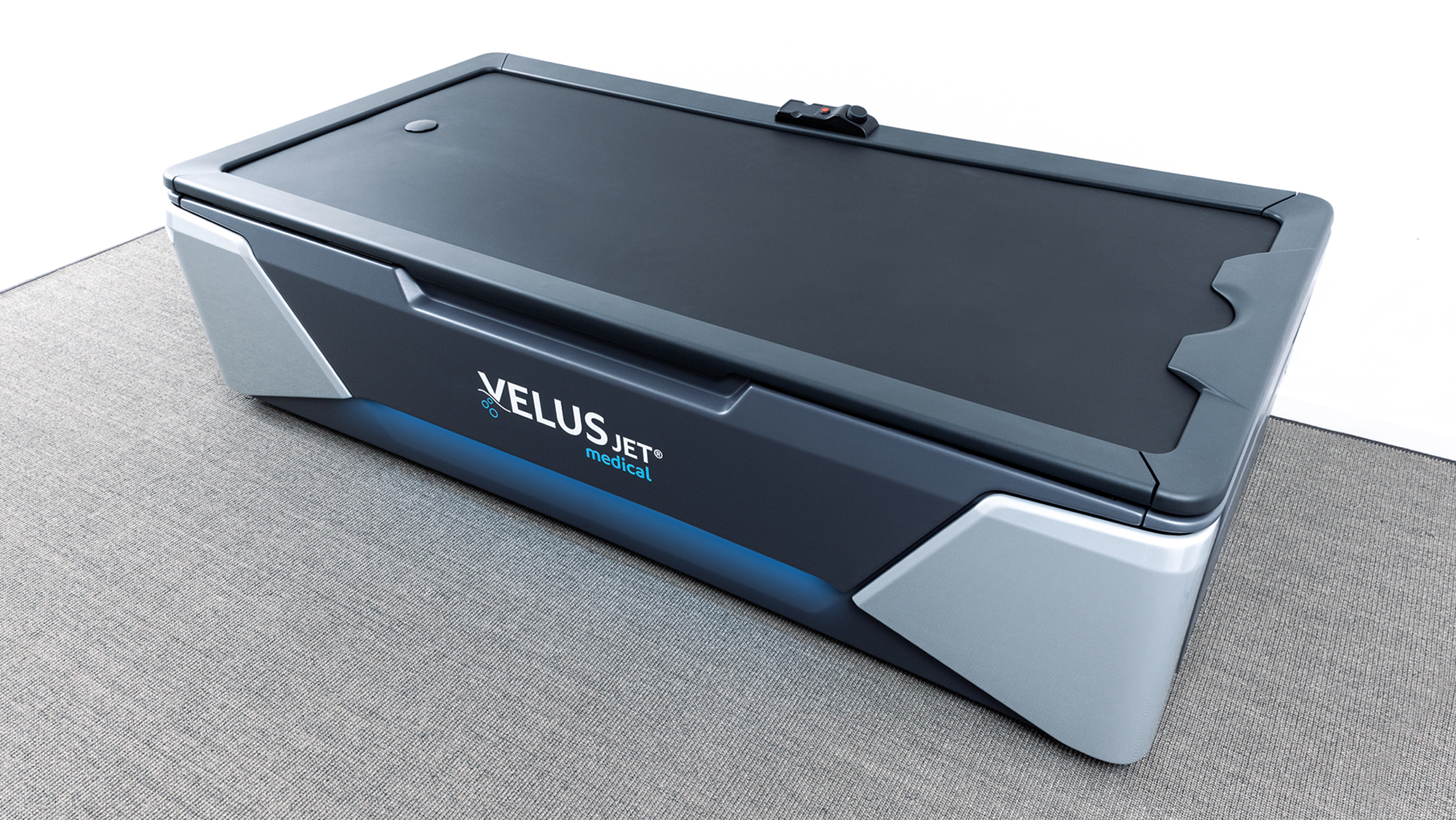 VELUSJET over water massage table