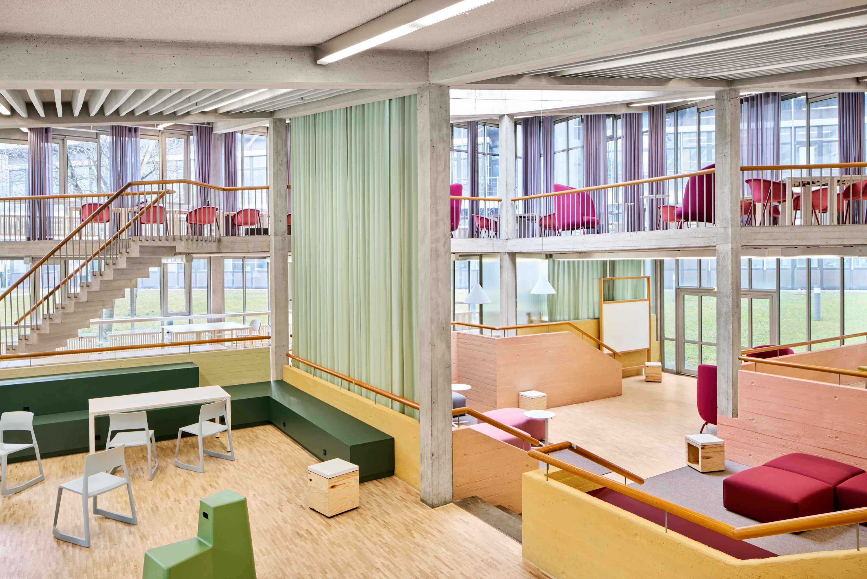 University of Stuttgart: Aquarium Learning Space