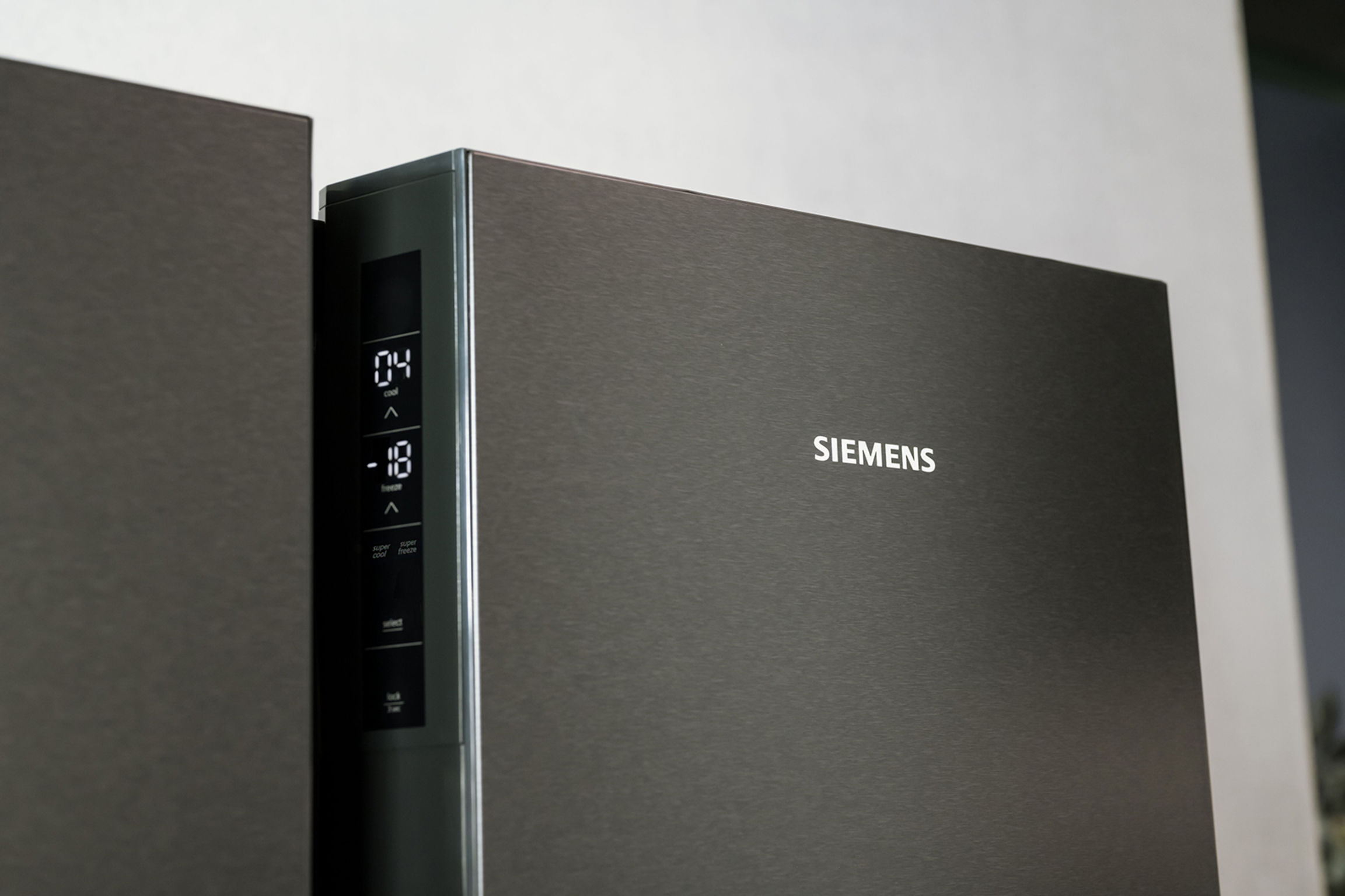 Siemens iQ500 French-Door-Fridge-Freezer