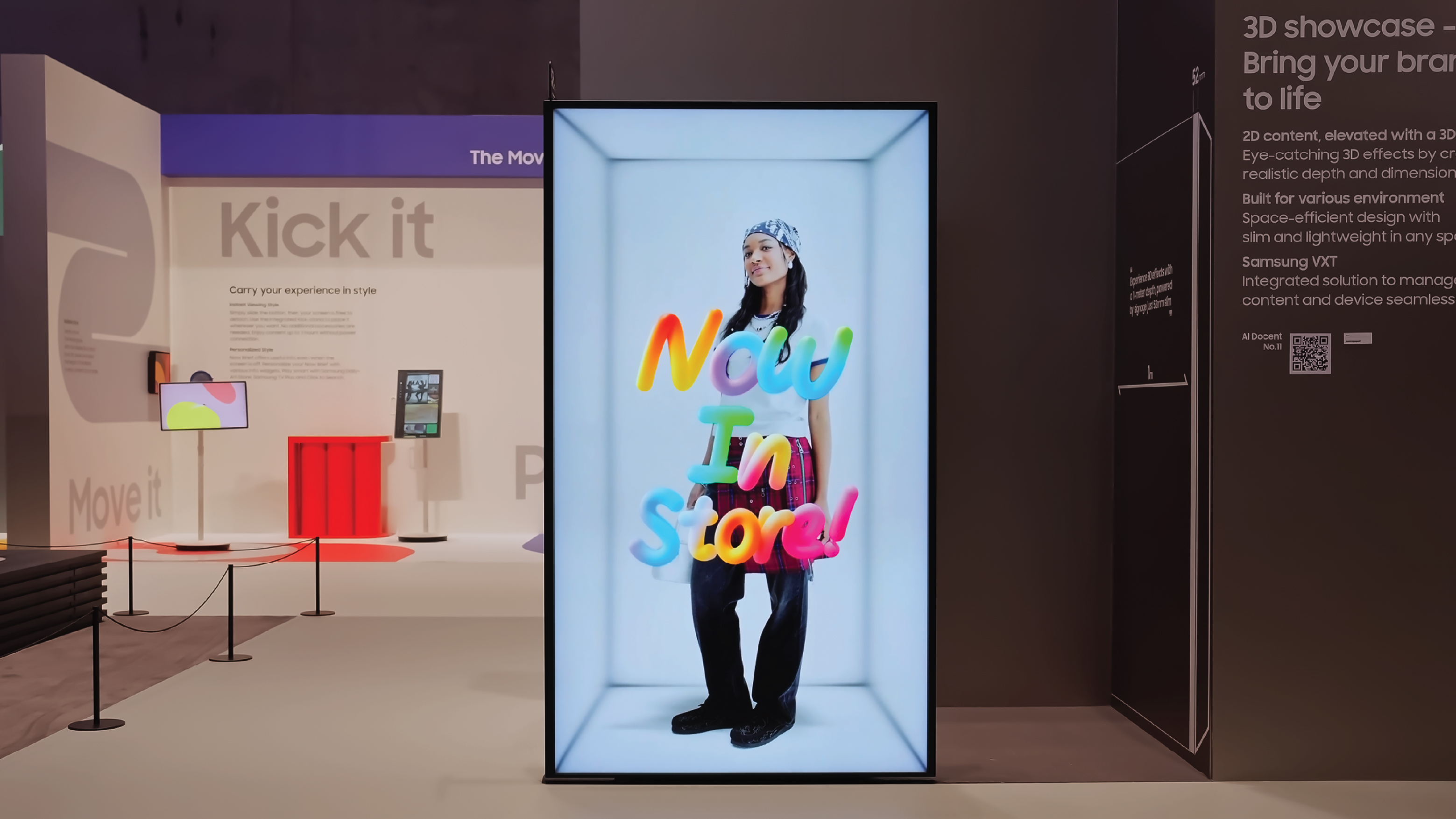 SMHX (Spatial Signage 85”, 55”, 32”)