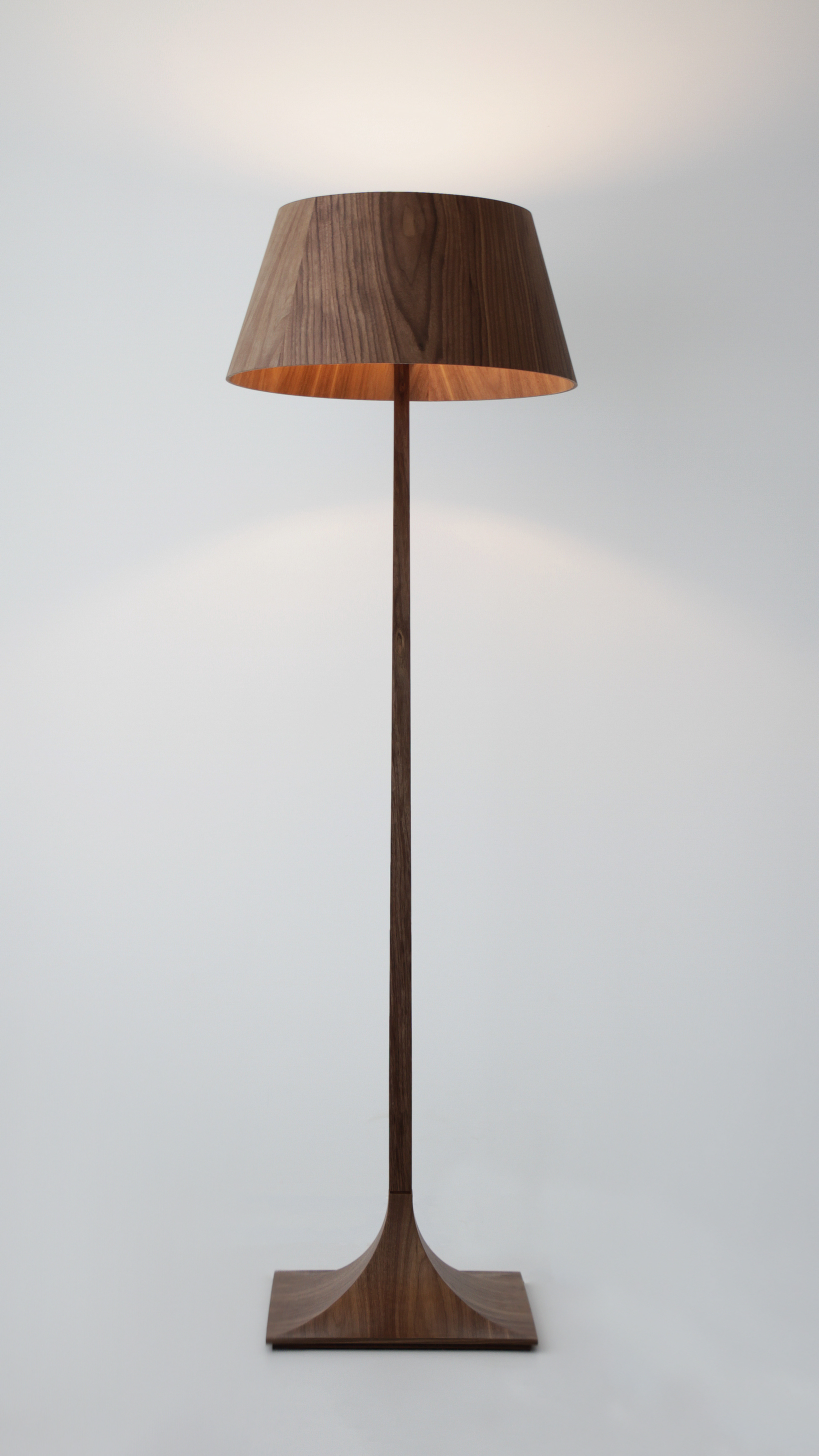 Nostalgia Floor Lamp