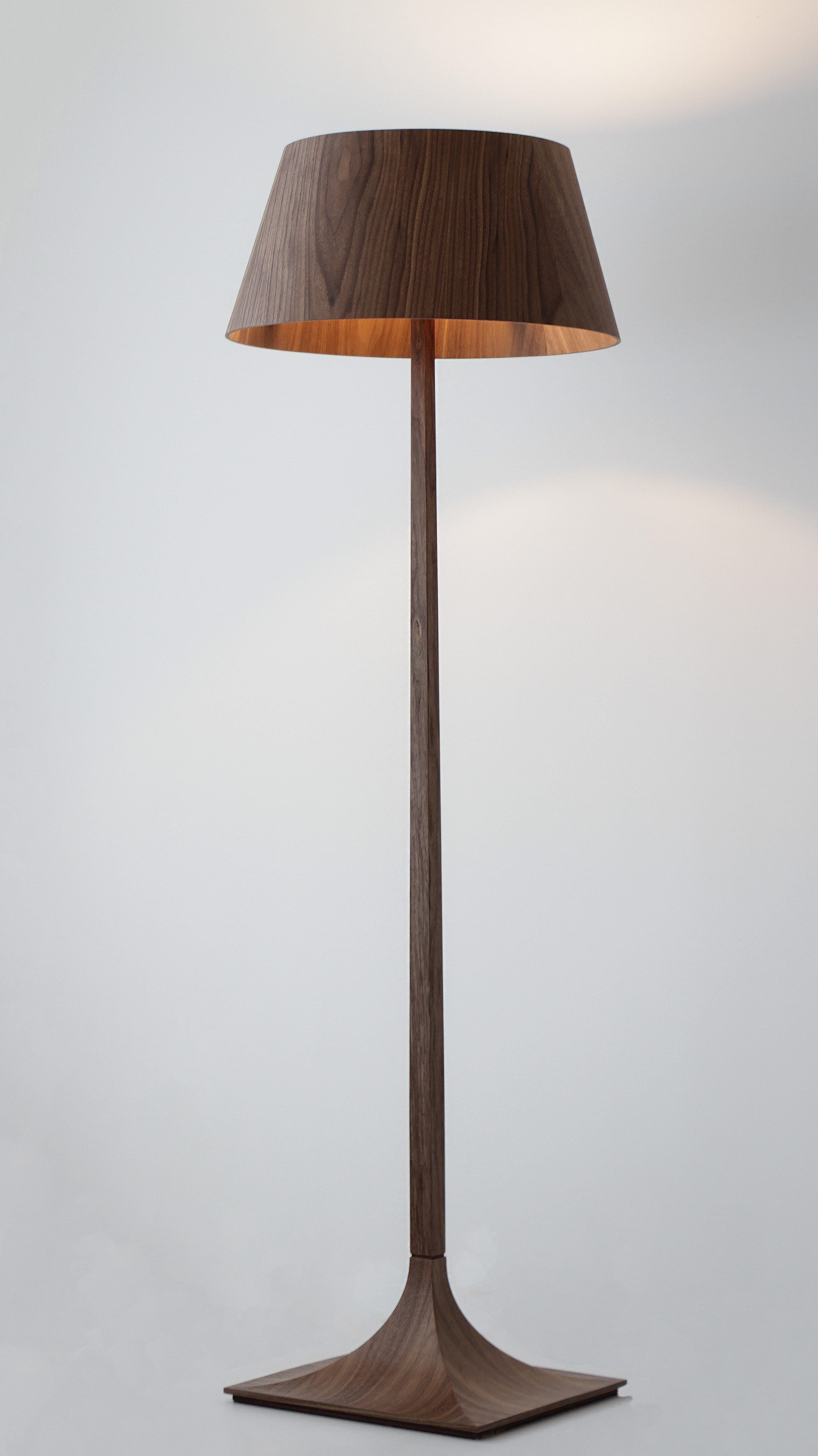 Nostalgia Floor Lamp