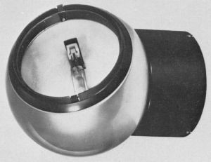 Decken- und Wandstrahler 333/251