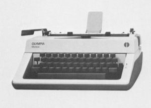 Schreibmaschine Monica 5487 060