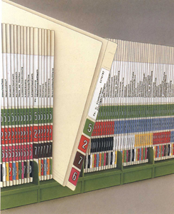 Orga-Color-Sammler gefüllt mit Mappen