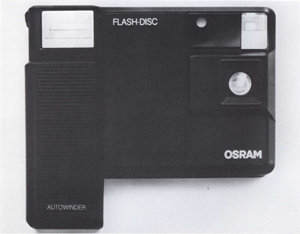 FLASH-DISC, Fotokamera mit Fixfocus-Objektiv f