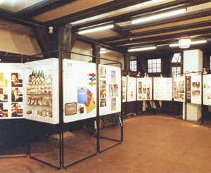 INFOSET Ausstellungs-Wandsystem